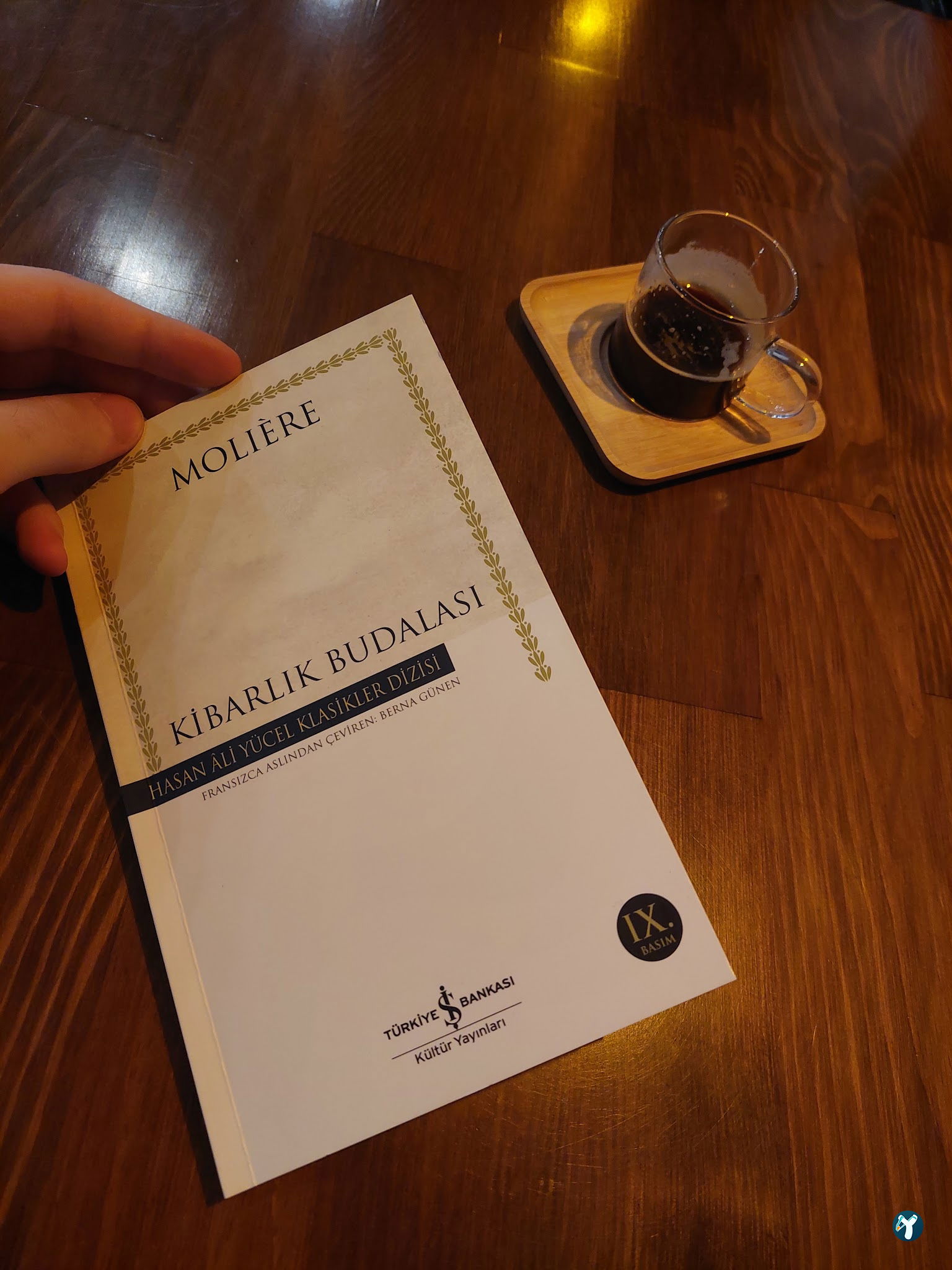 Kitap & Kahve - Kitaplı Hediye