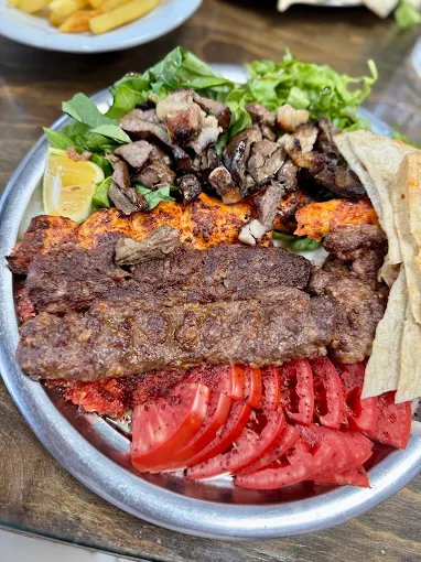 Sevinç Kebap & Dürüm Salonu