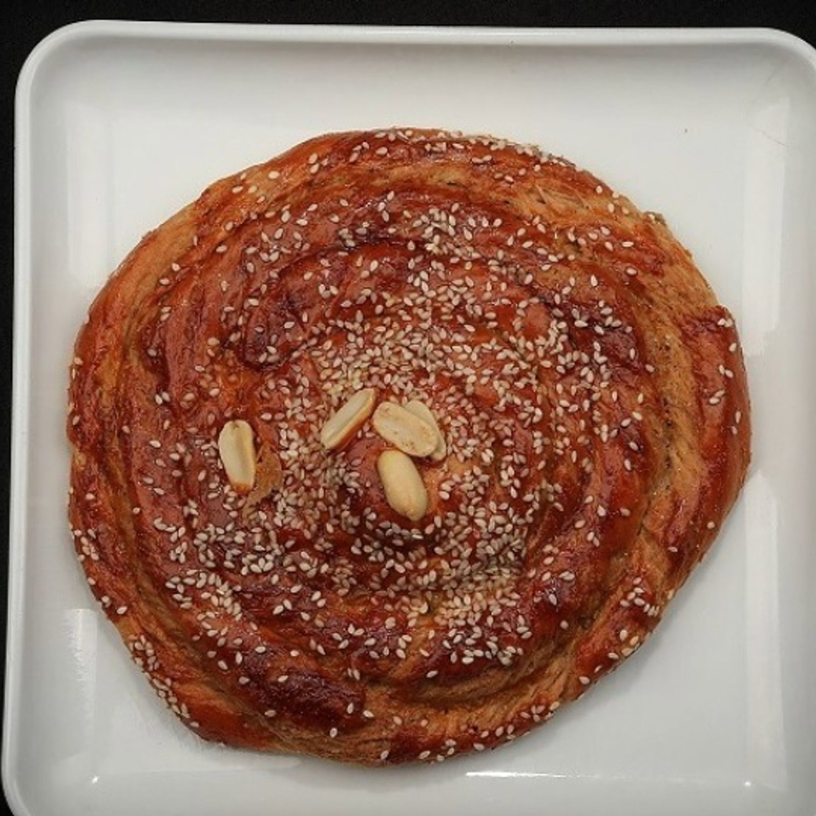 Tahinli Tarçınlı Çörek