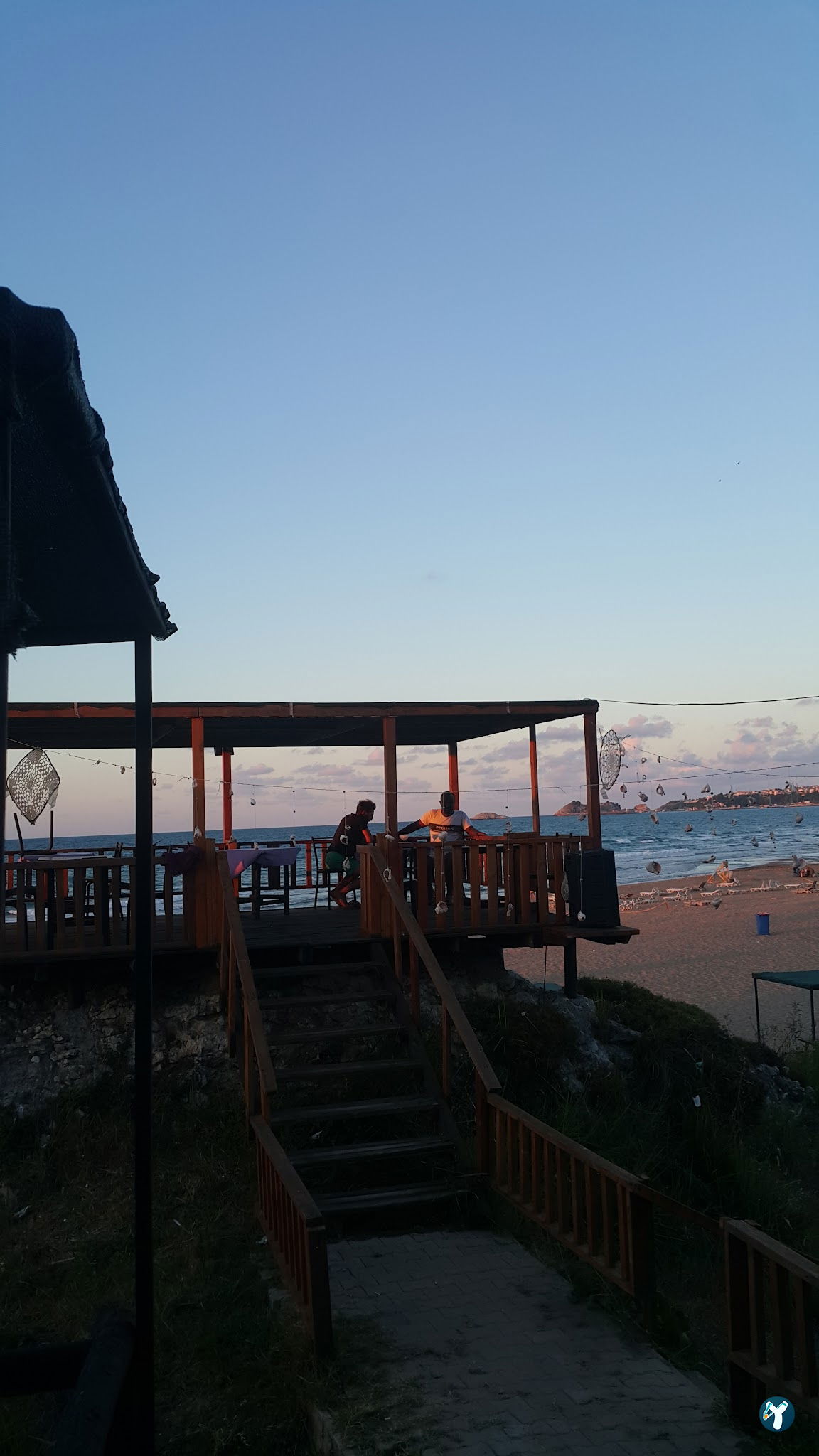 Çimen Cafe & Restaurant