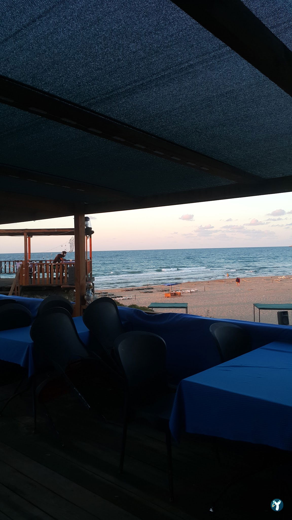 Çimen Cafe & Restaurant