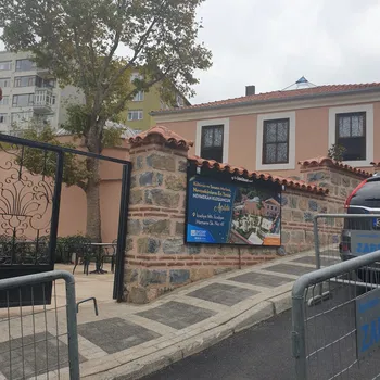 Nevmekan Kuzguncuk resimleri Nevmekan Kuzguncuk resimleri