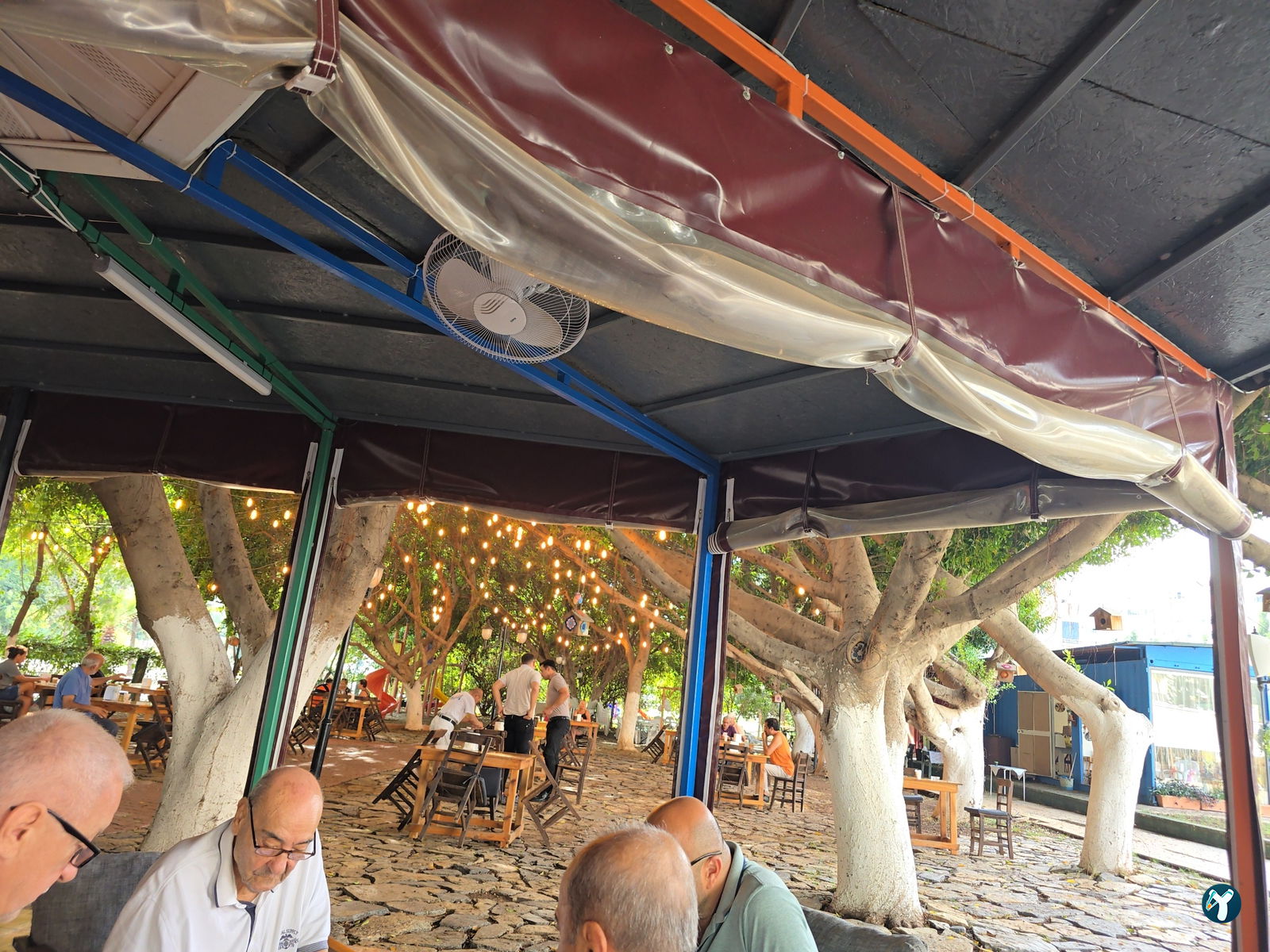 Down Cafe
