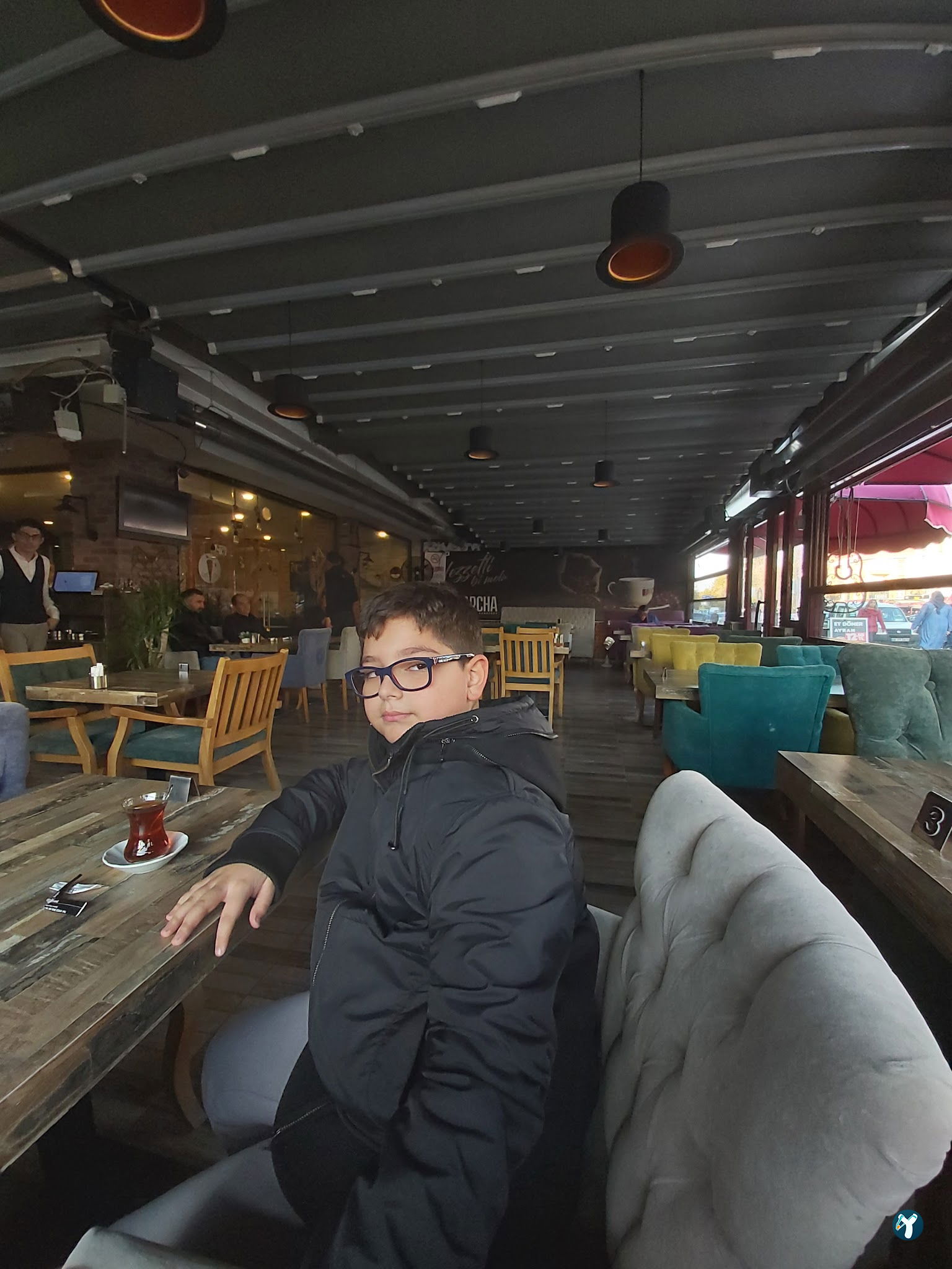 Cafe Jön