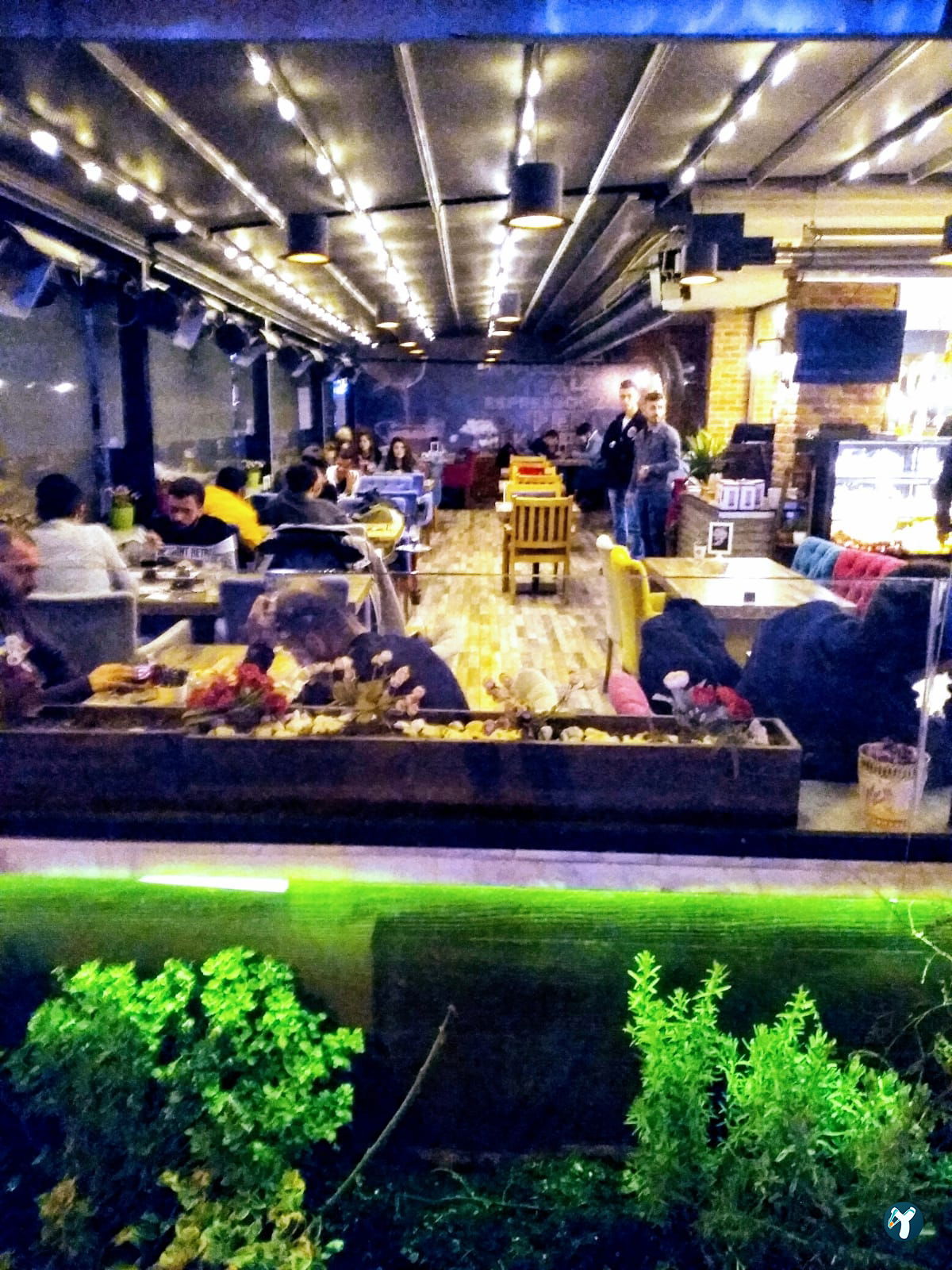 Cafe Jön