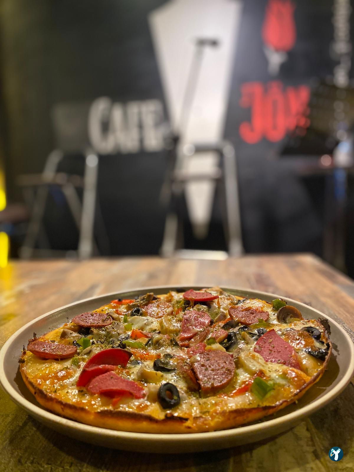 Cafe Jön