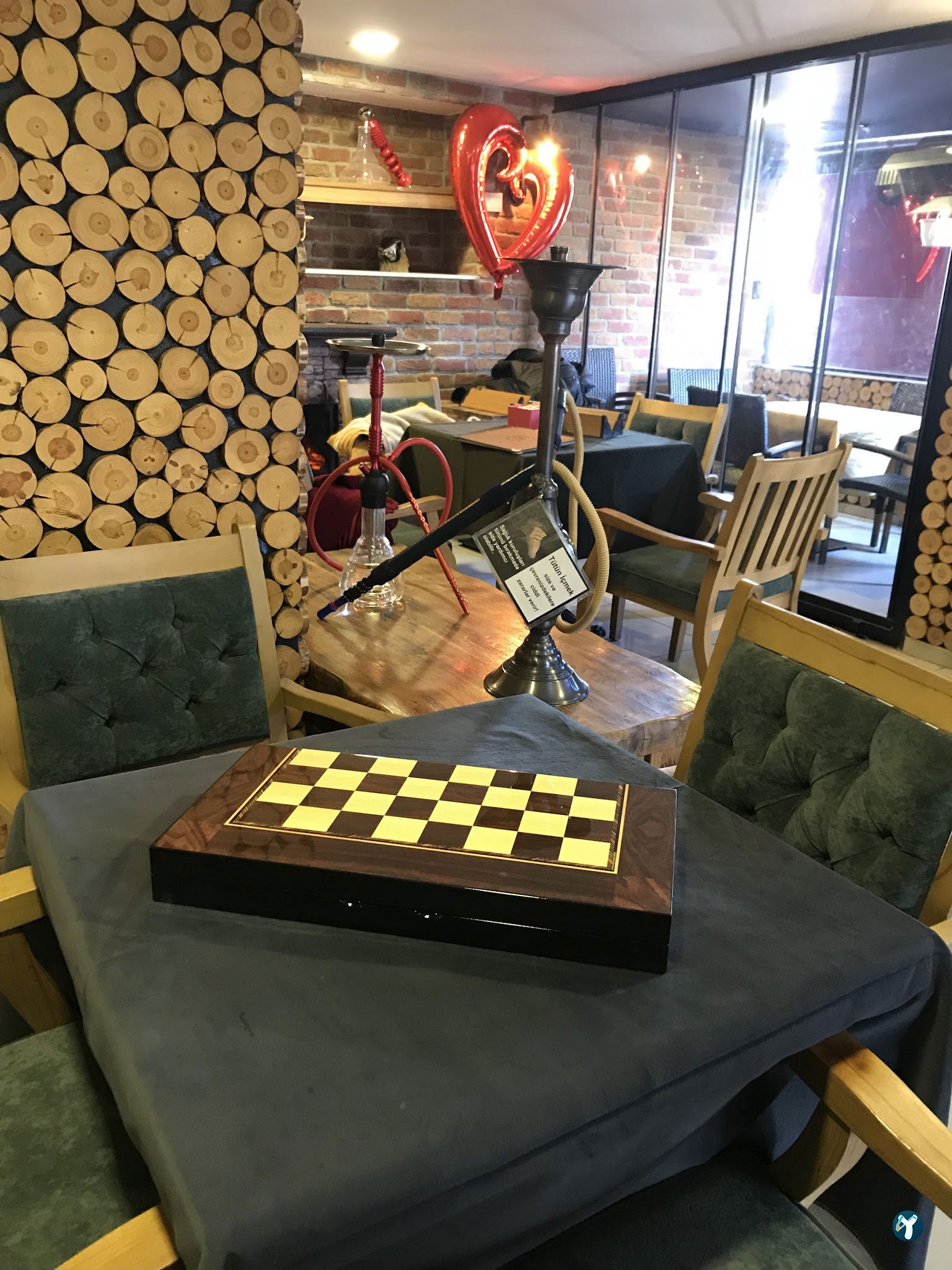 Cafe Jön