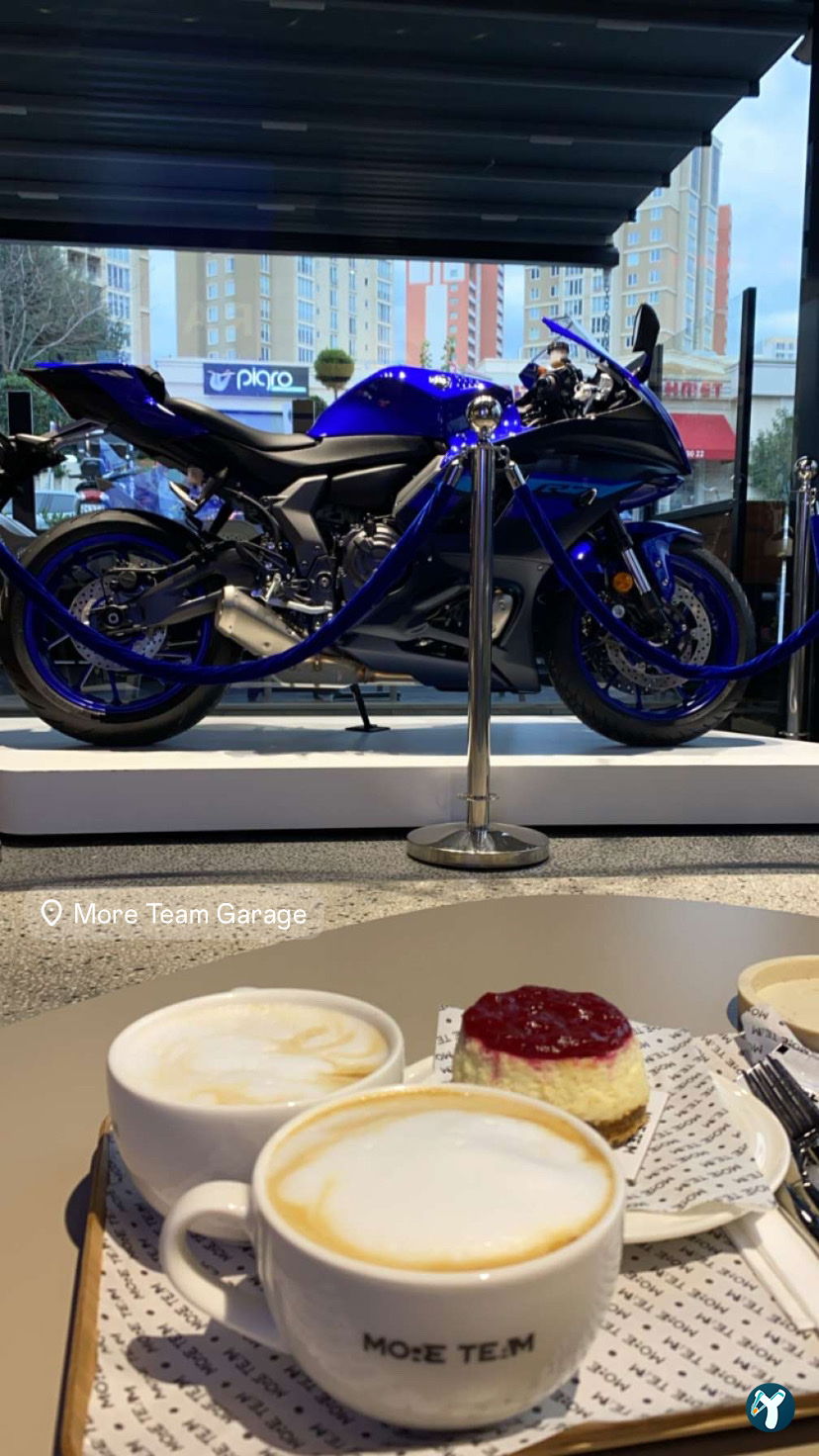 More Team Cafe