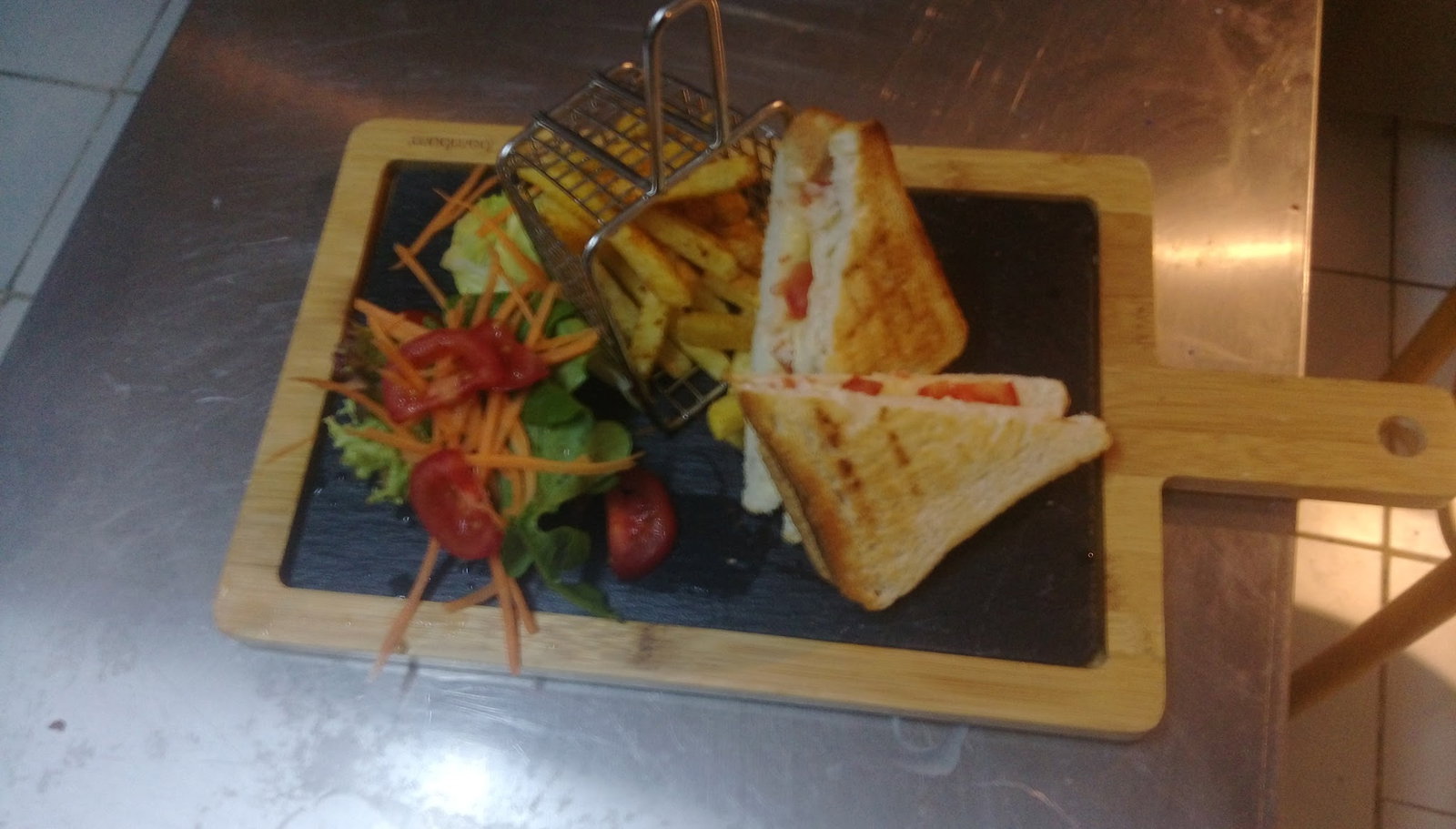 Cookah Cafe & Bistro