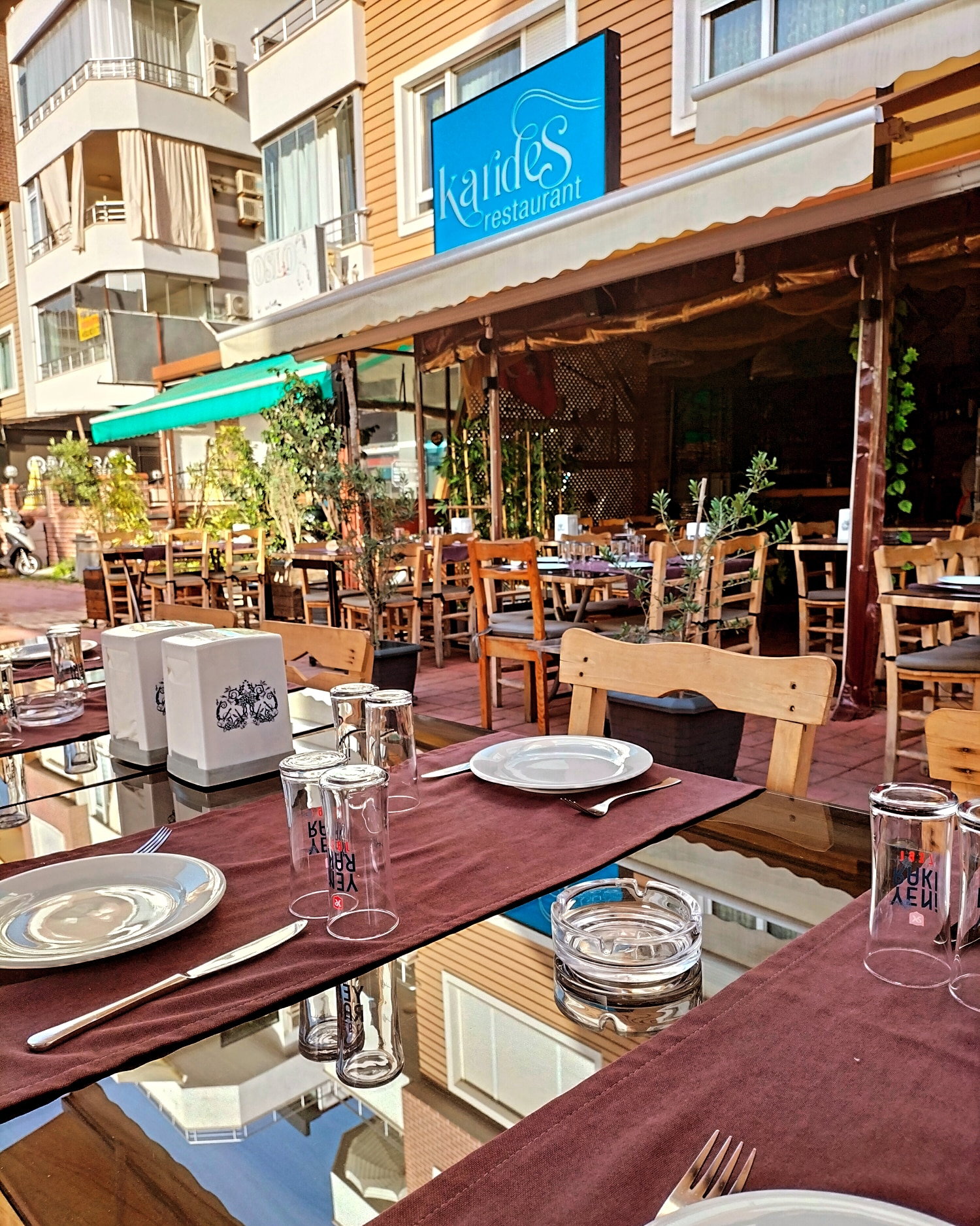 Karides Restaurant
