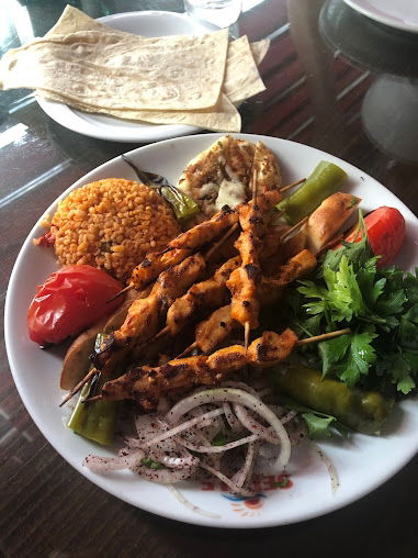 Menemen Şelale Pide Restorant Kebap Salonu