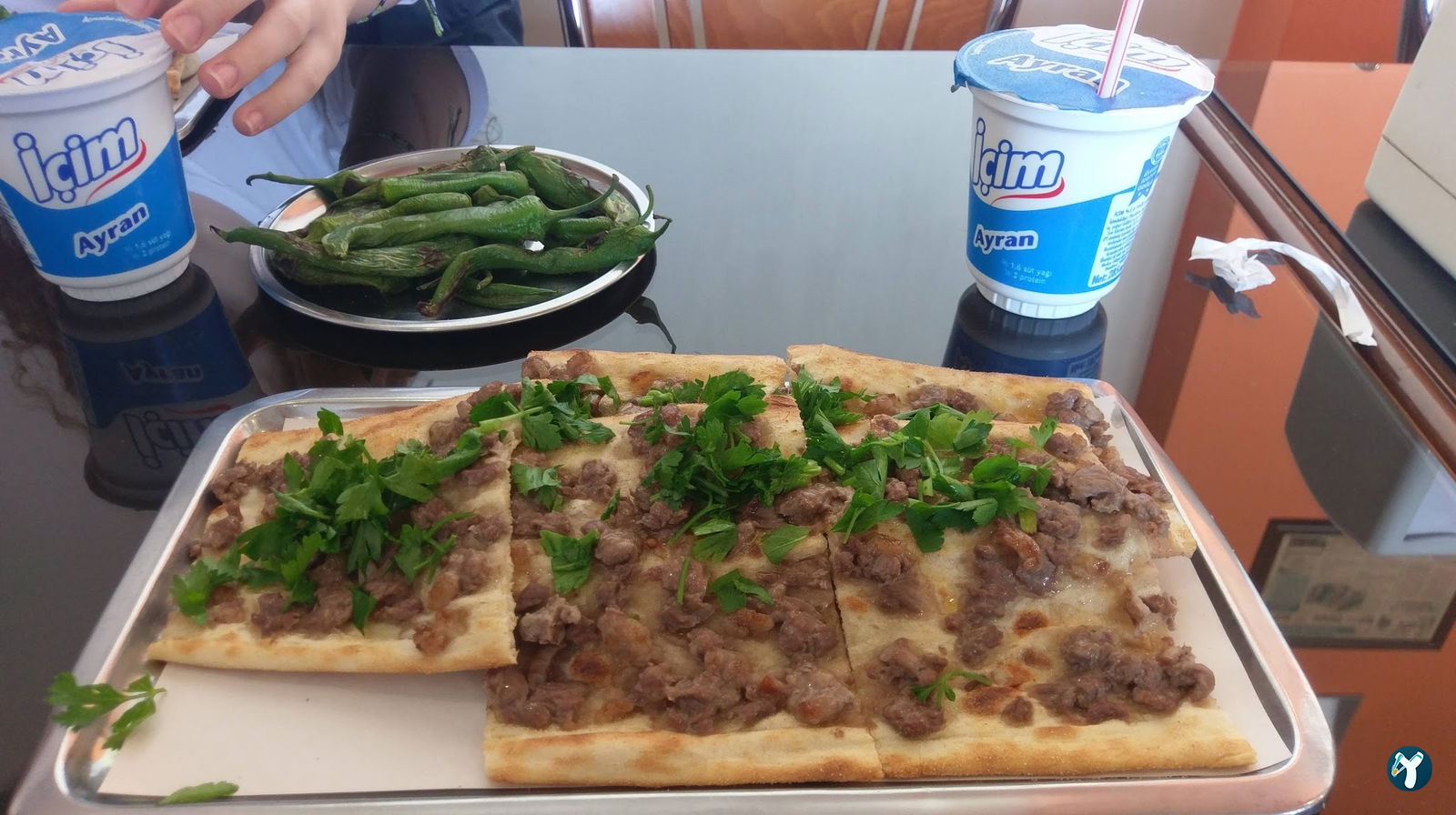 Ye-An Pide