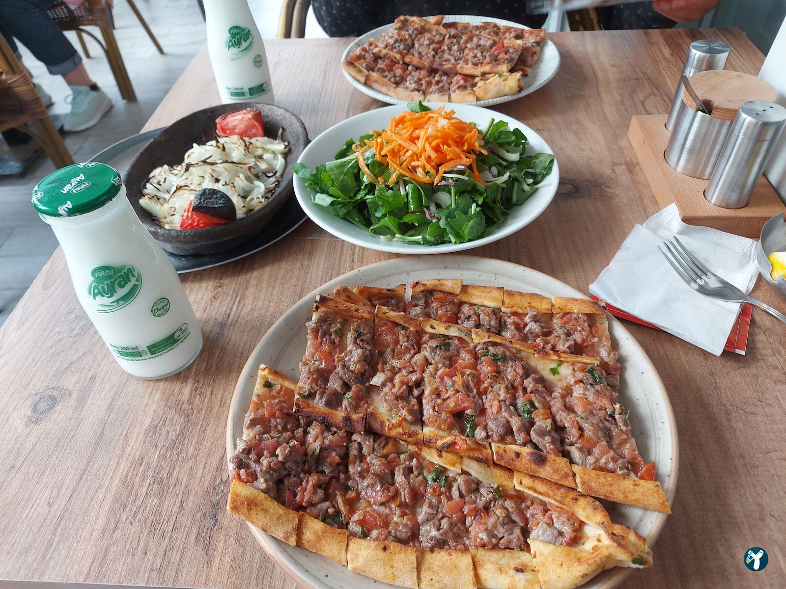 Özaydın Pide Salonu