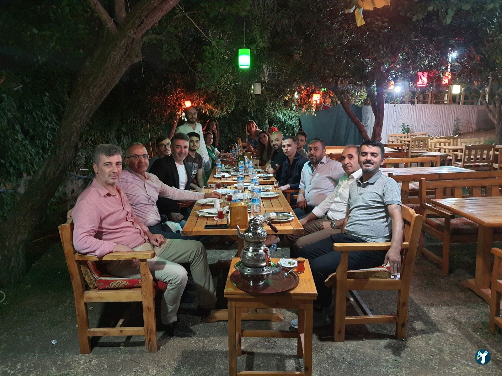 Öz Bağlum Sofrası