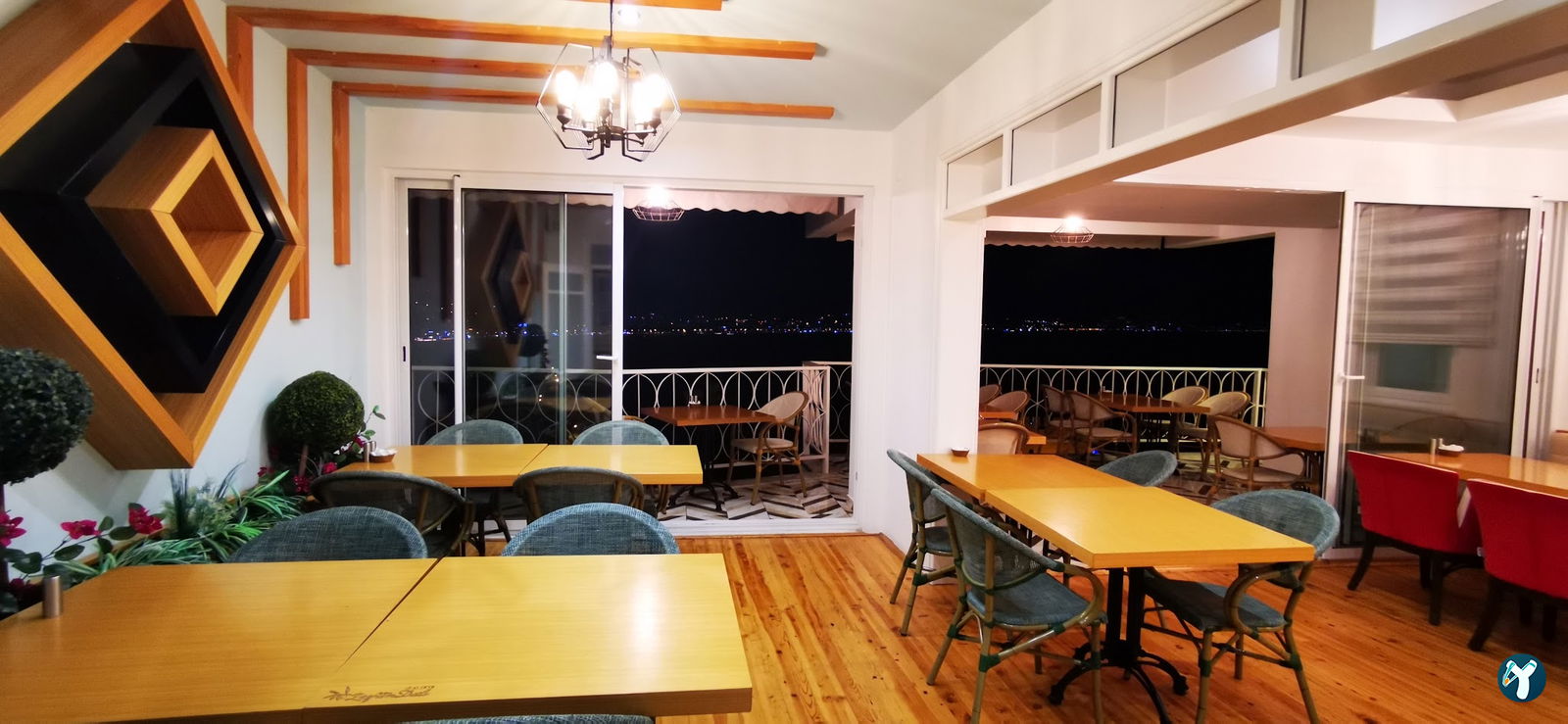 Cafe Zeytin Dalı
