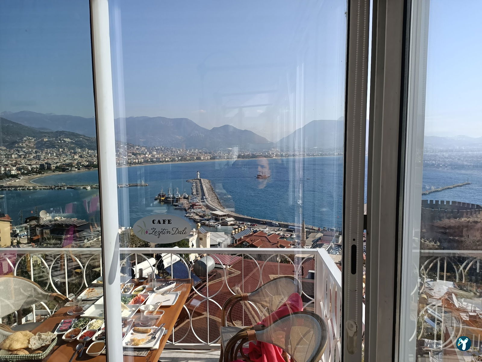 Cafe Zeytin Dalı