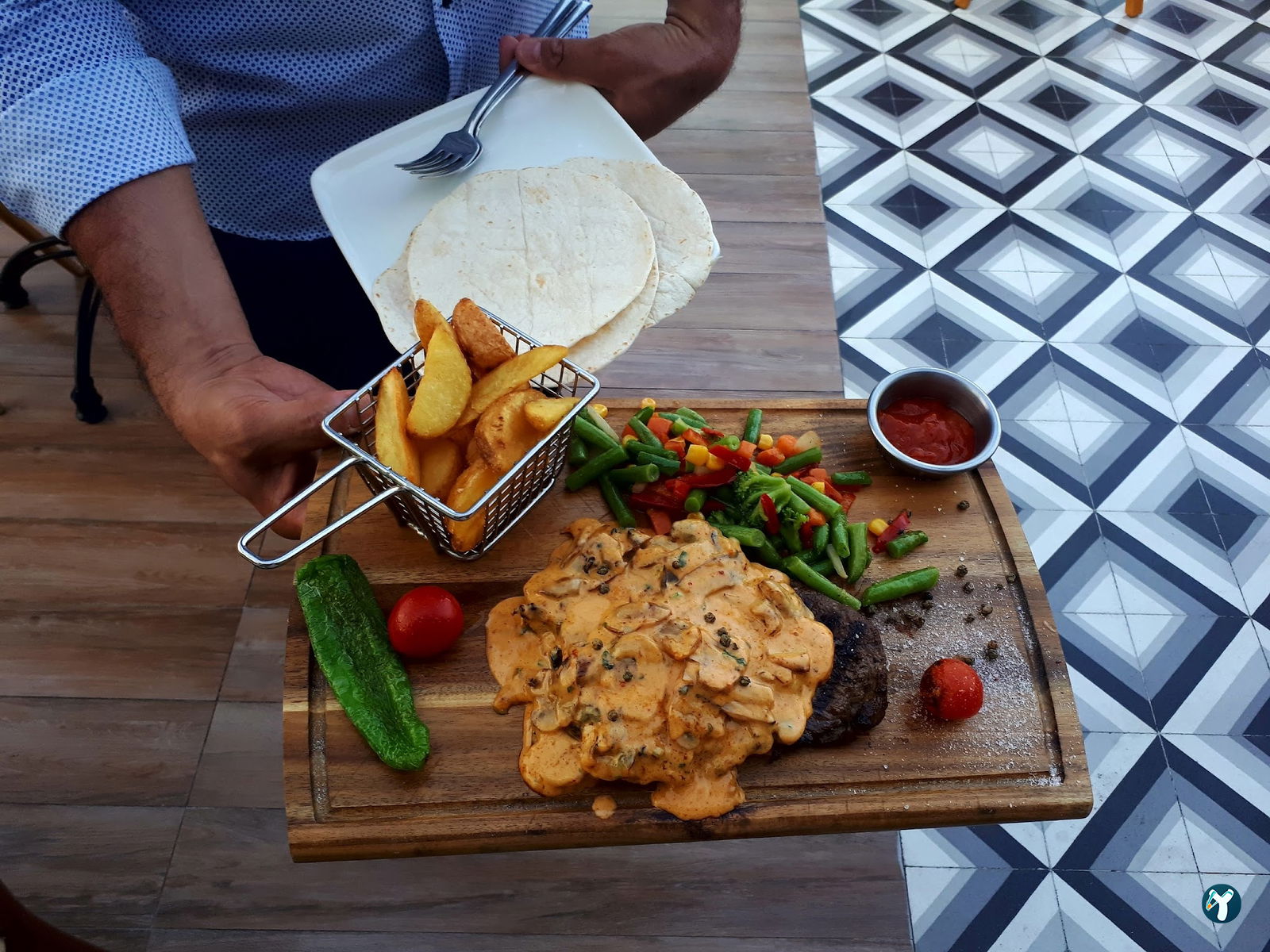 Cafe Zeytin Dalı