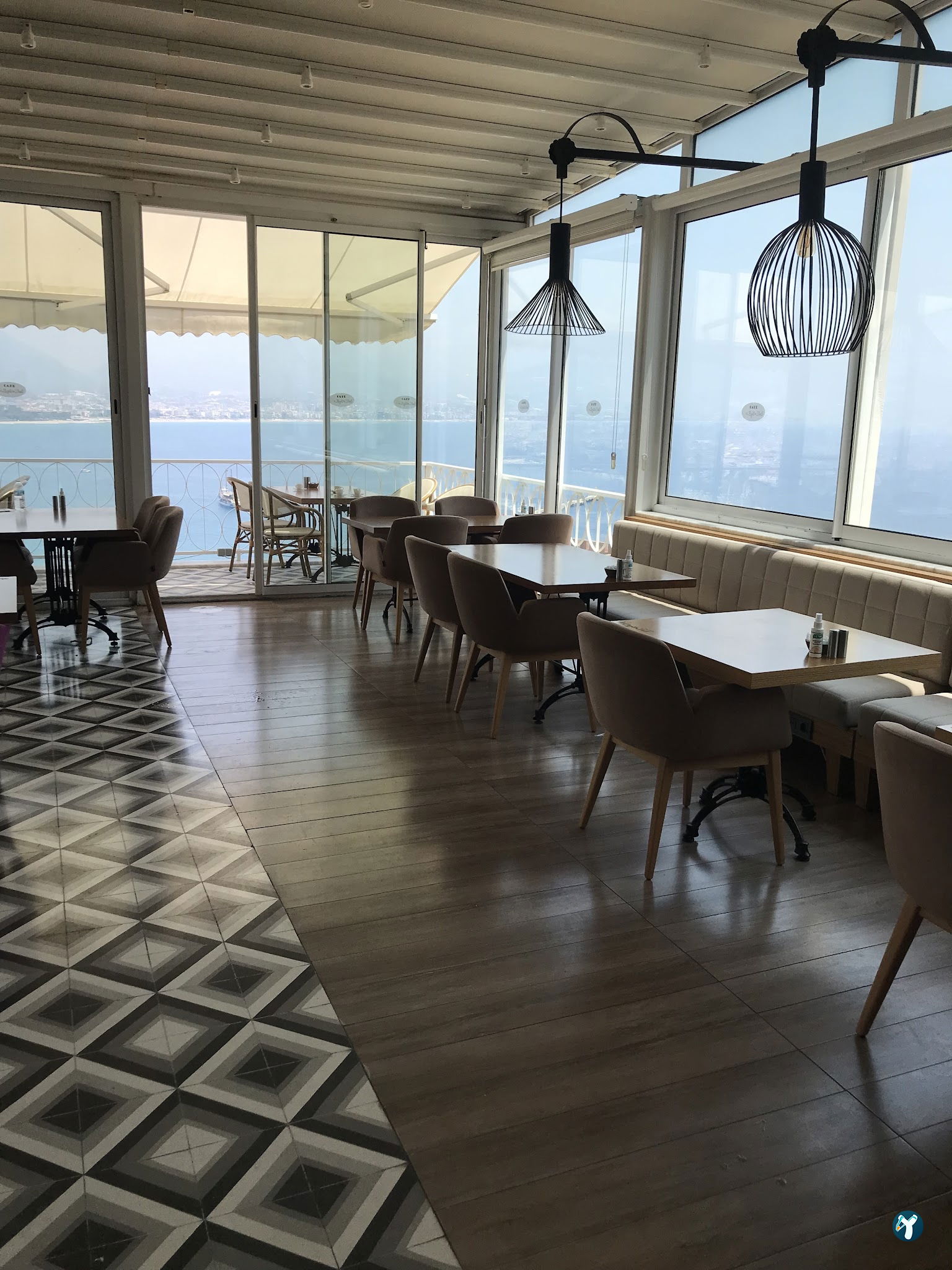 Cafe Zeytin Dalı