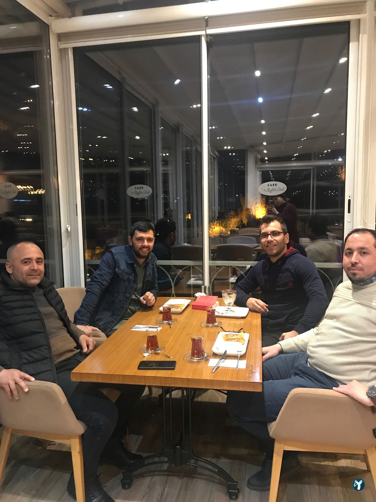 Cafe Zeytin Dalı