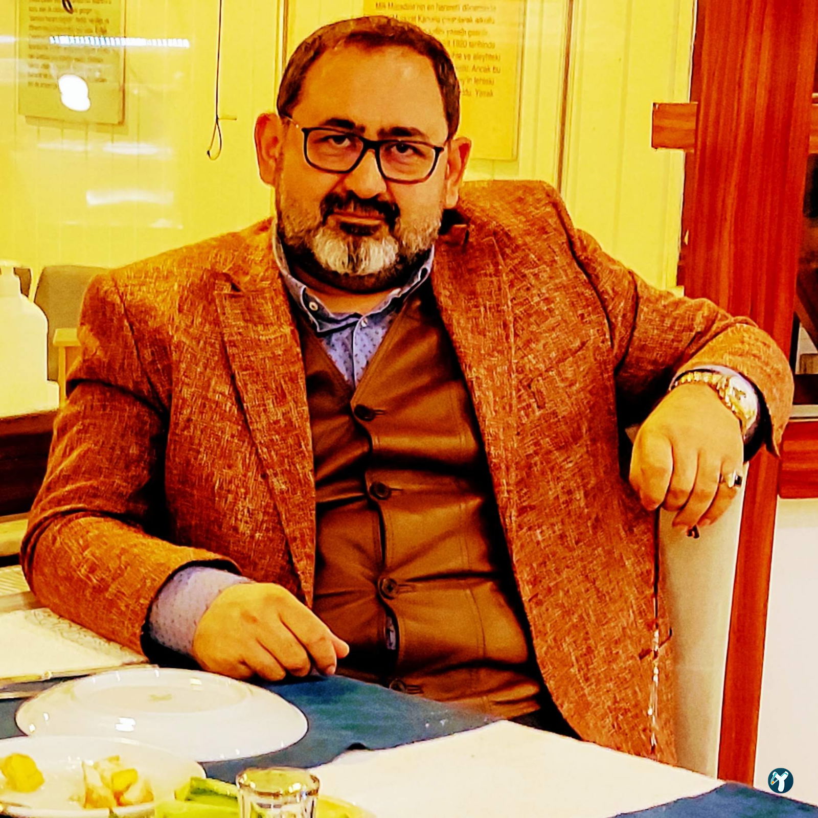 Ni̇lüfer Beyaz Ocakbaşi Rakkas Sahne