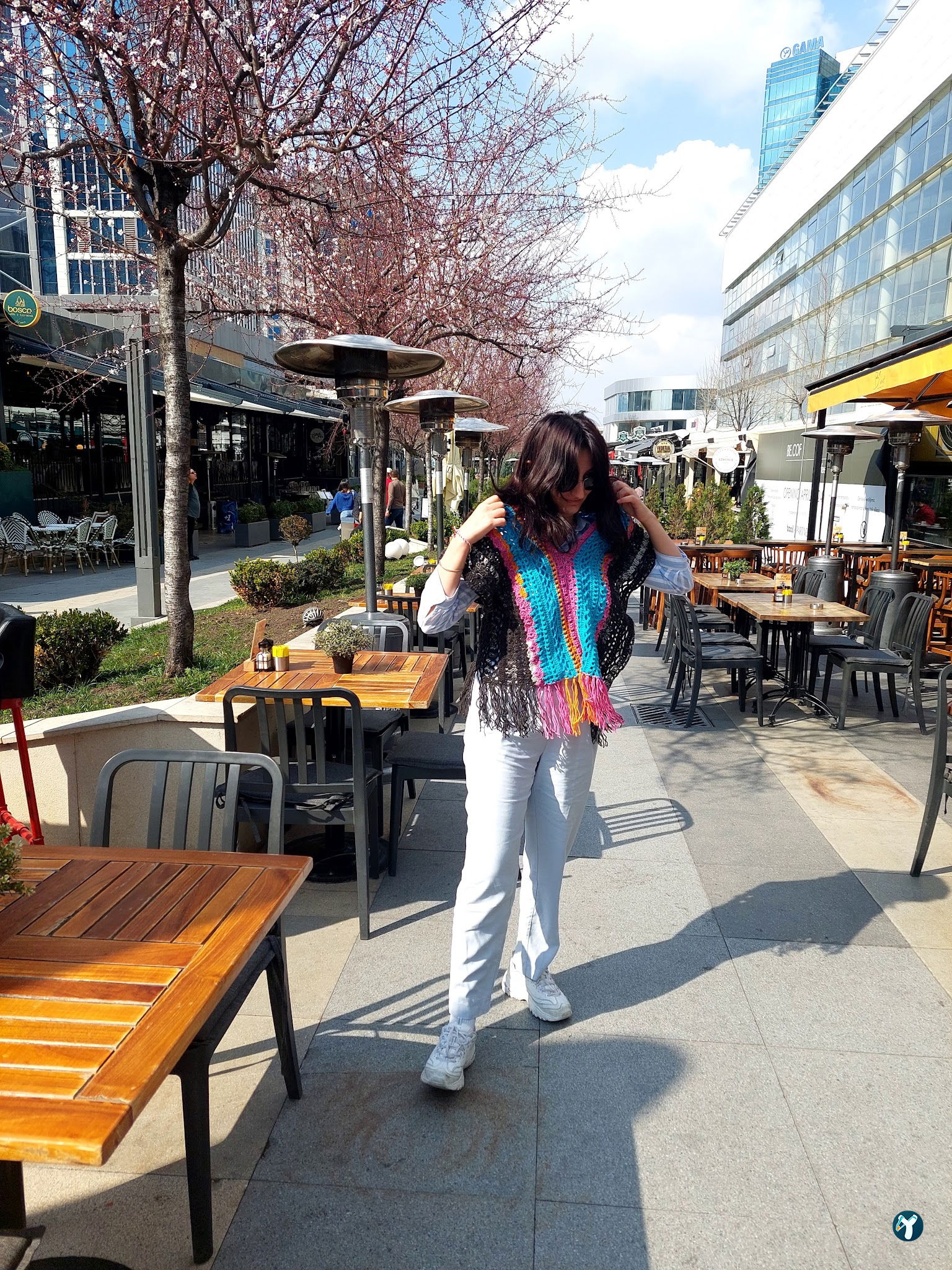 B'Eat Cafe & Brasserie Via Flat