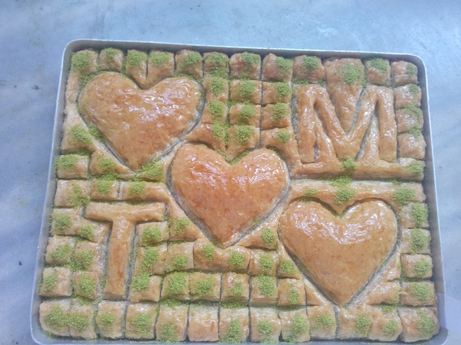 Bosphorus Damascus Desserts