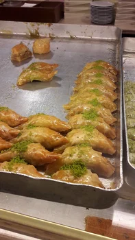 Bosphorus Damascus Desserts resimleri