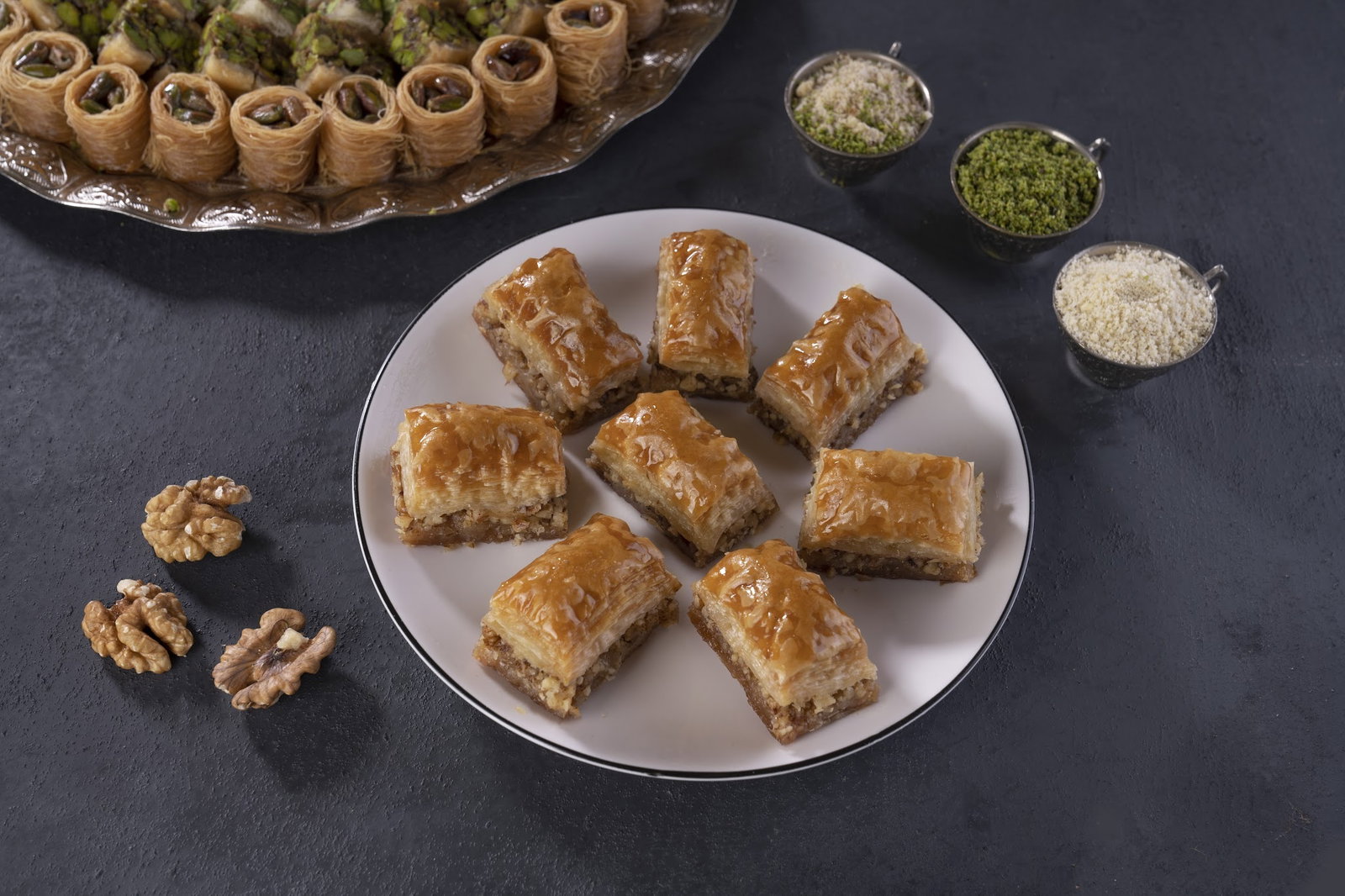 Bosphorus Damascus Desserts