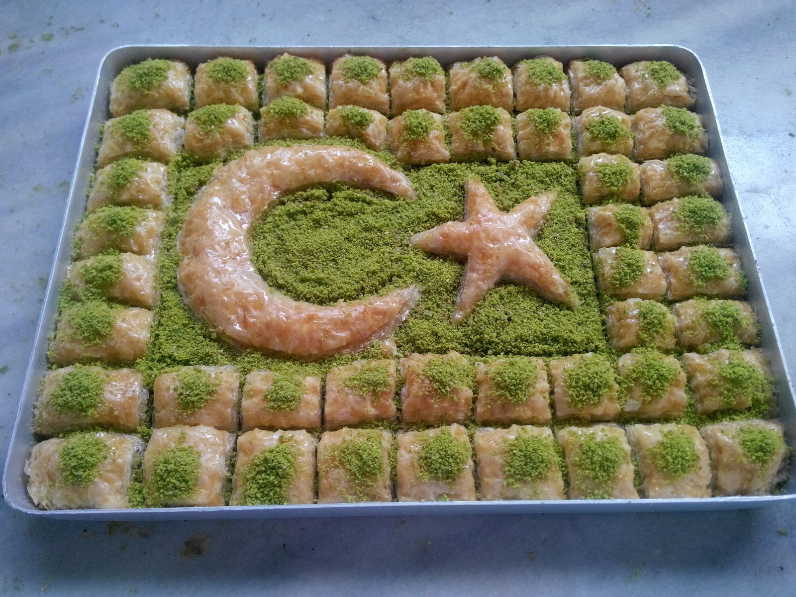 Bosphorus Damascus Desserts