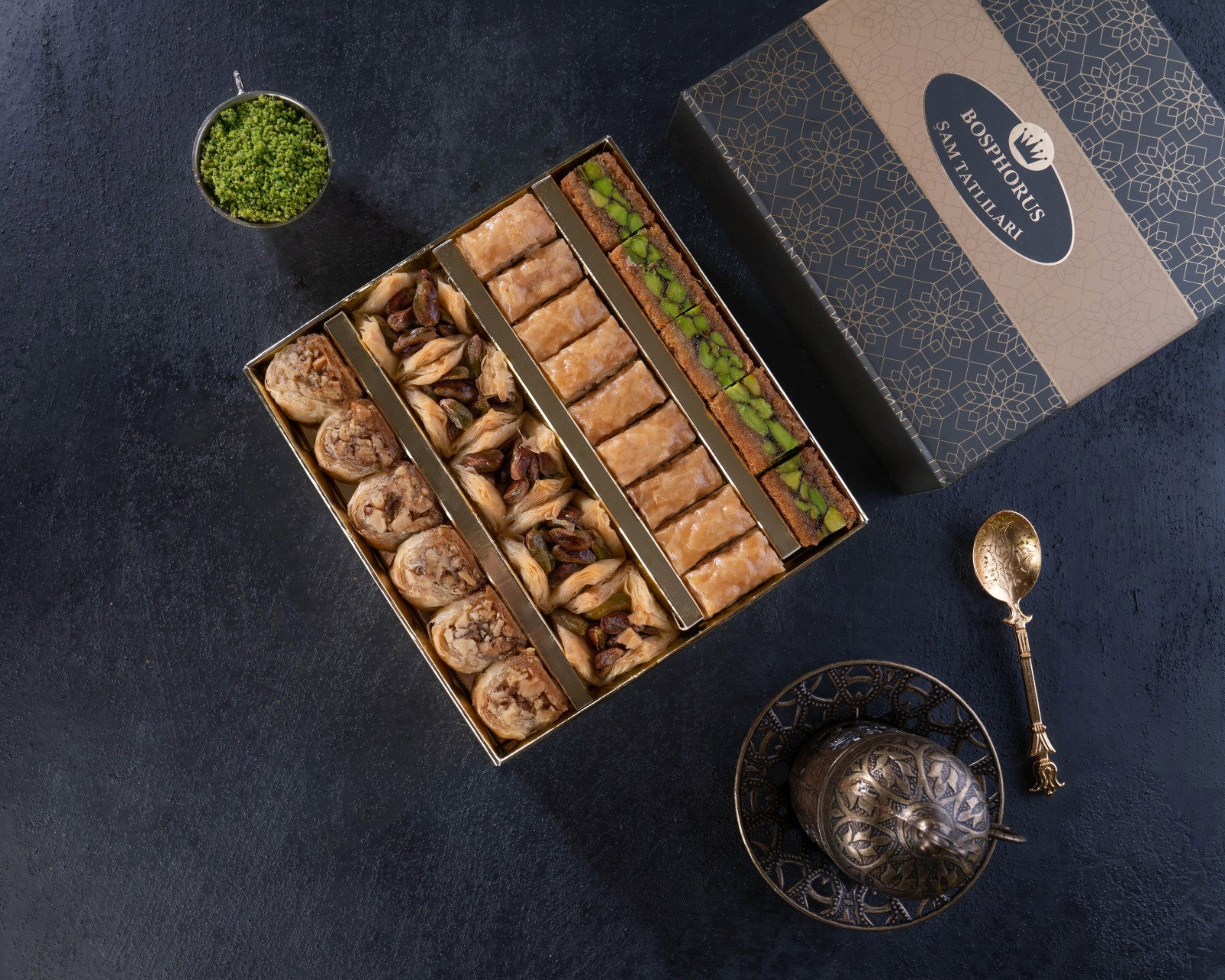 Bosphorus Damascus Desserts