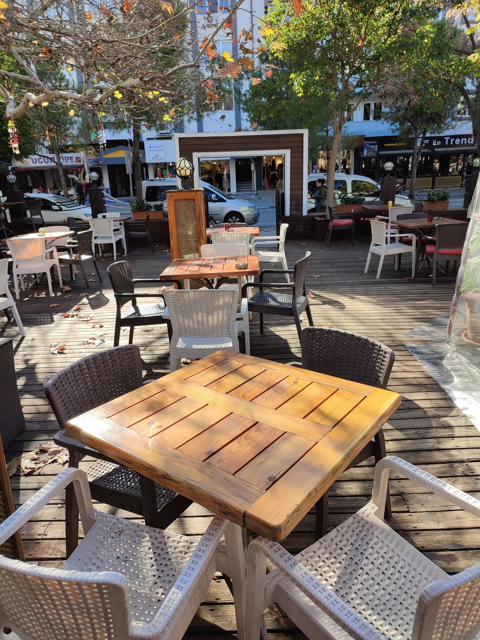 Serpil Park Aile Çay Bahçesi