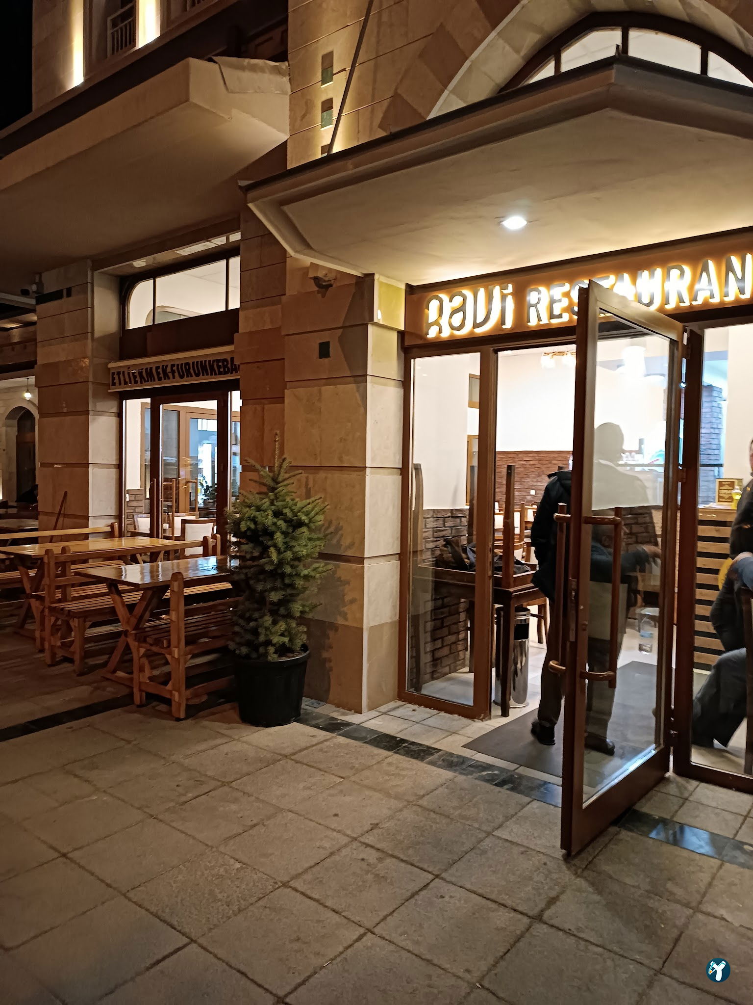 Ravi Restaurant Konya Mutfağı