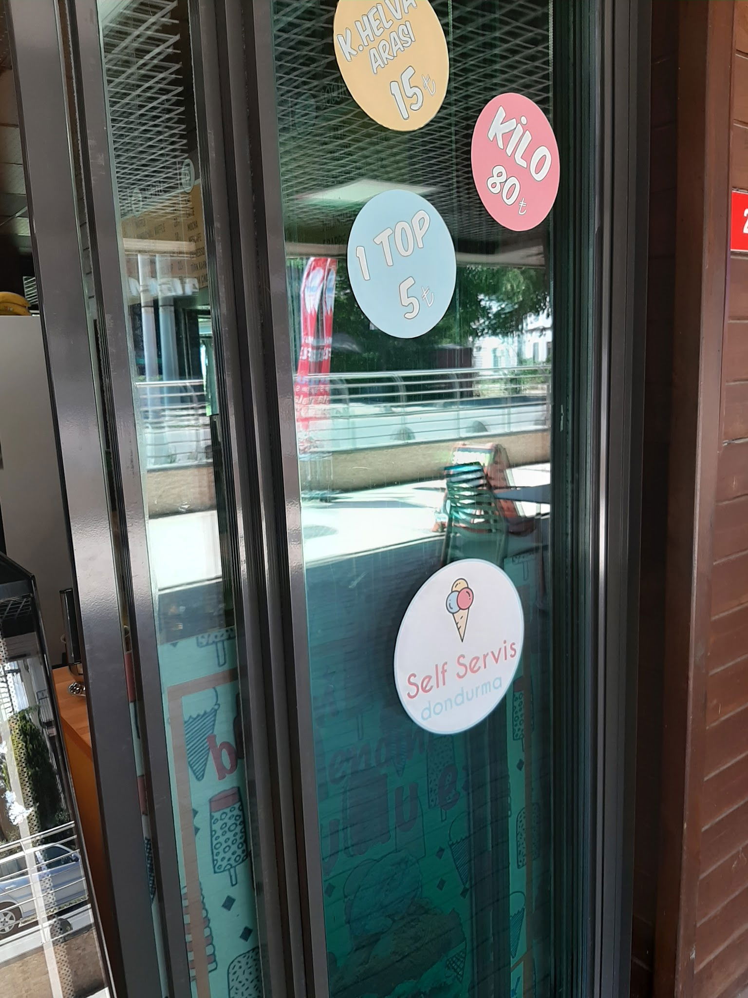 Venedik Dondurma & Waffle