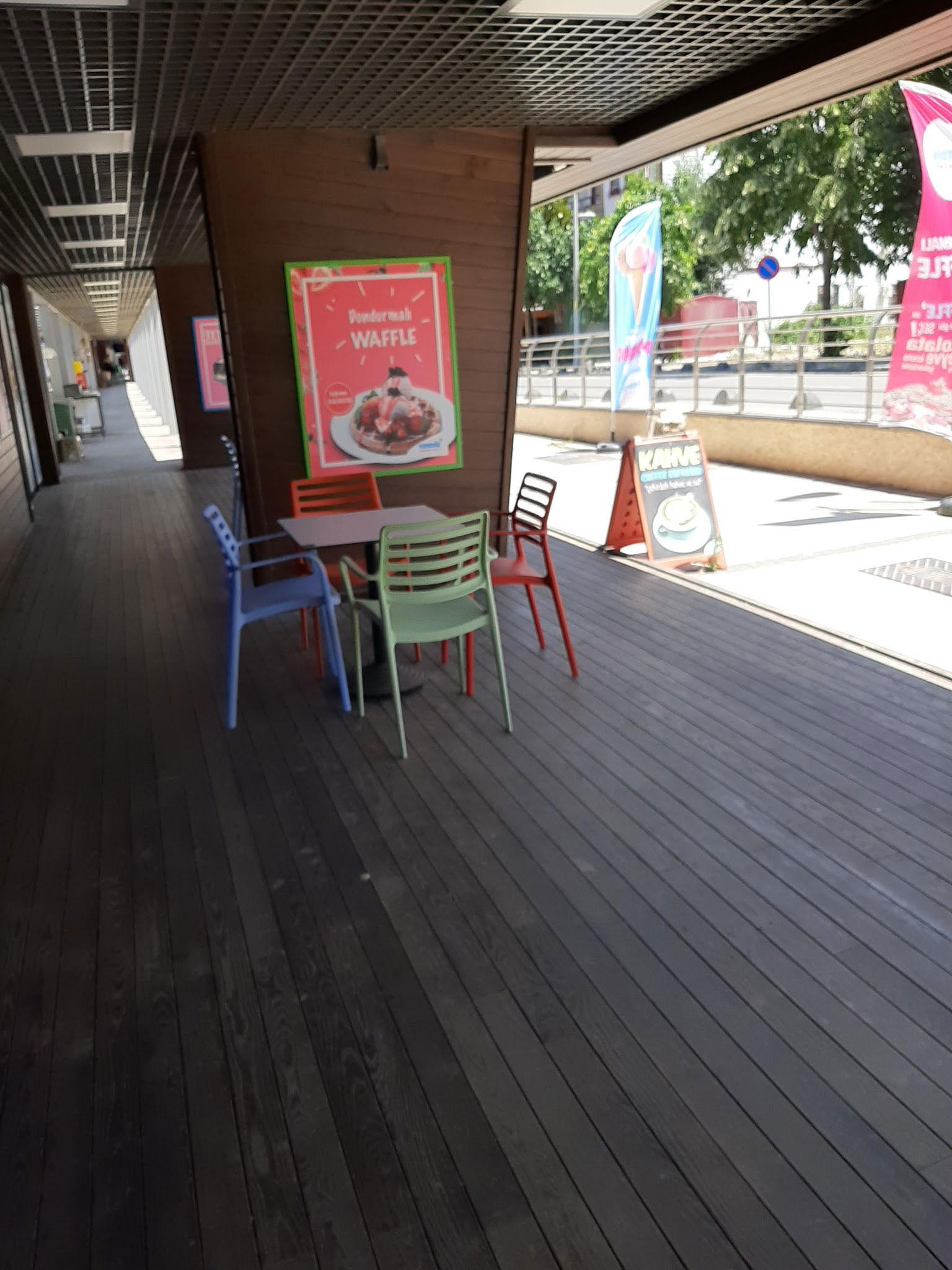 Venedik Dondurma & Waffle