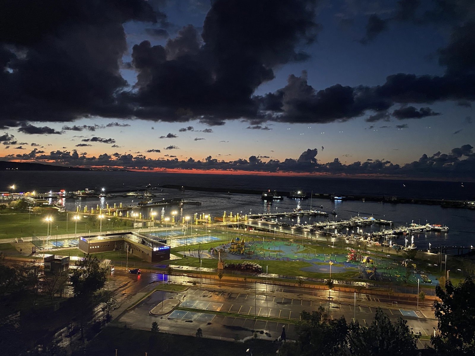 Venedik Dondurma & Waffle