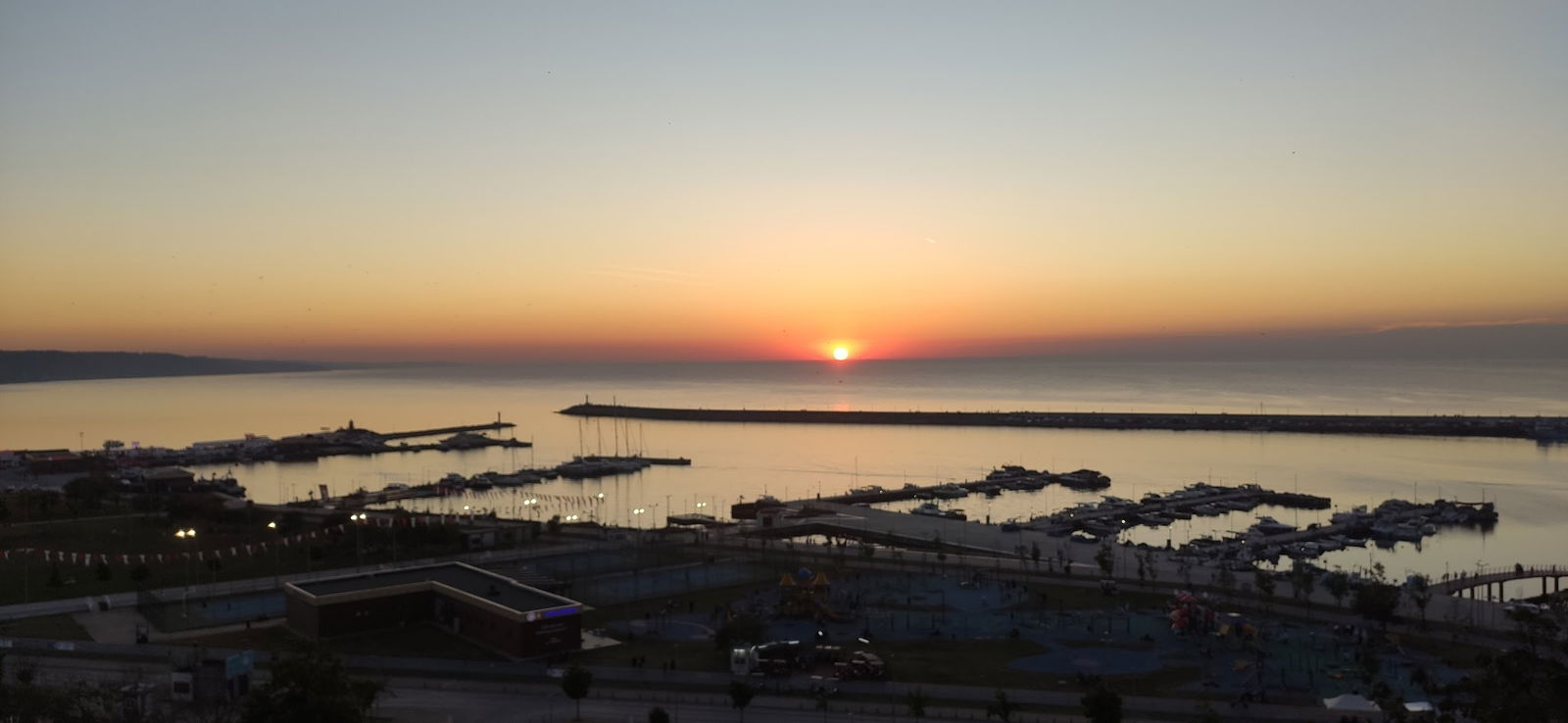 Venedik Dondurma & Waffle