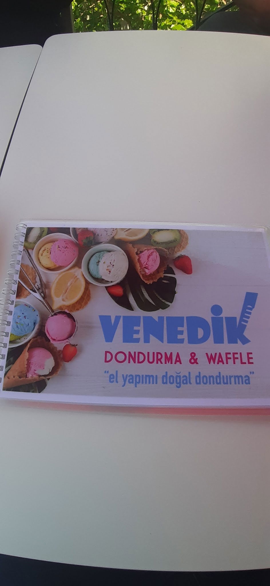 Venedik Dondurma & Waffle