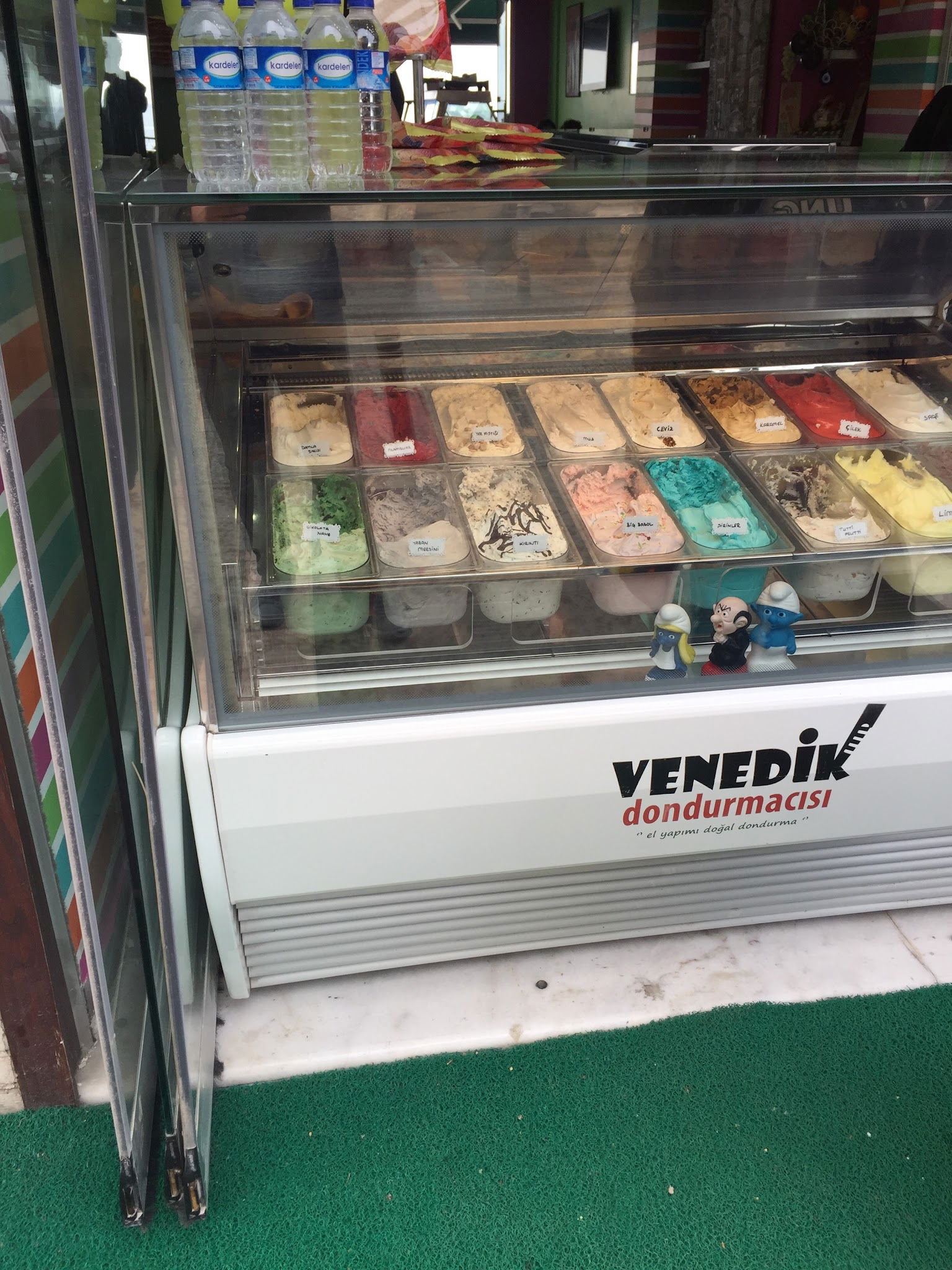 Venedik Dondurma & Waffle