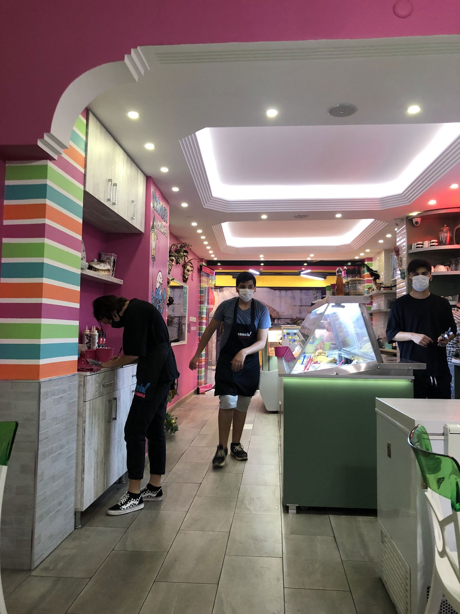 Venedik Dondurma & Waffle