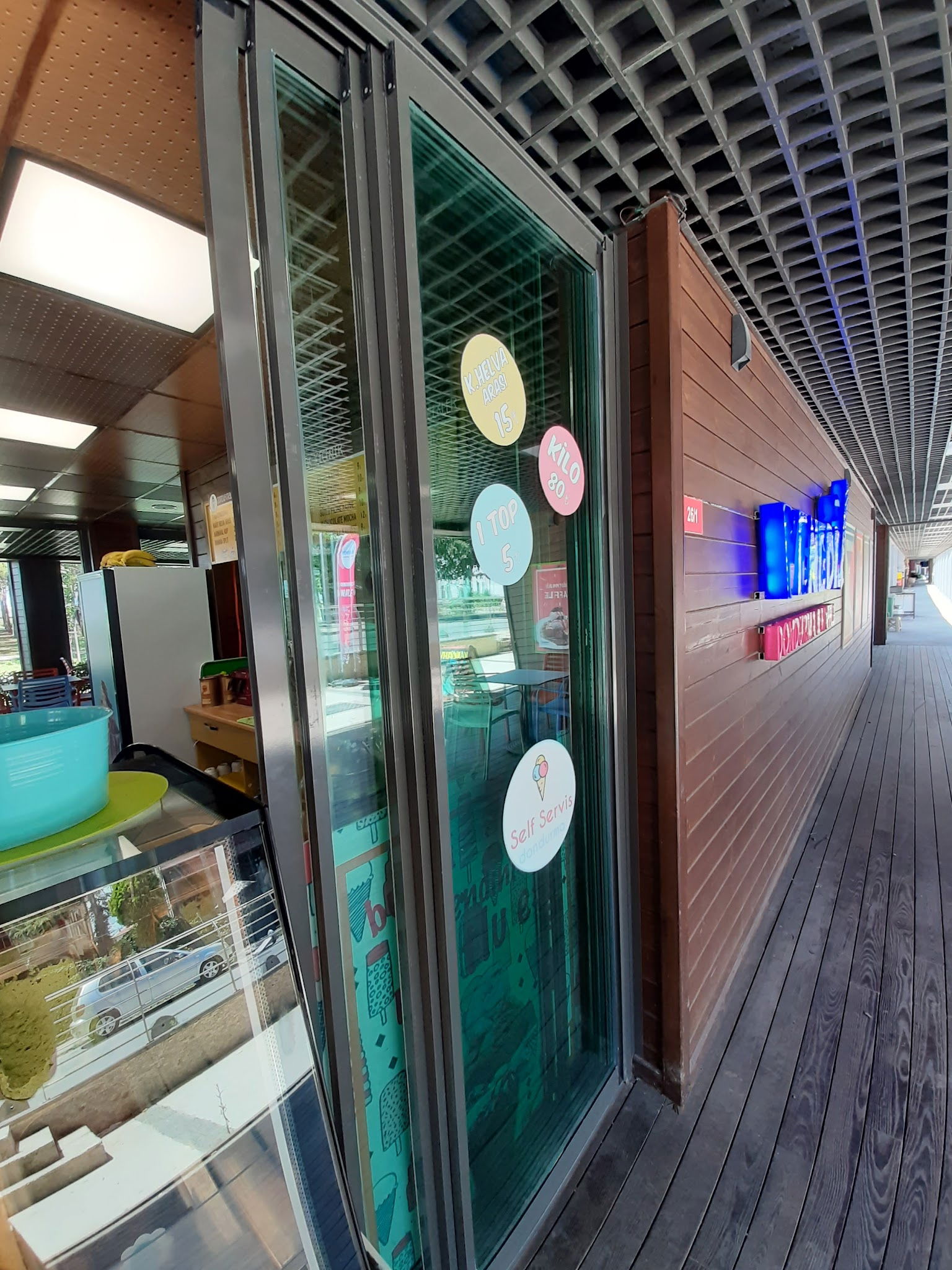 Venedik Dondurma & Waffle