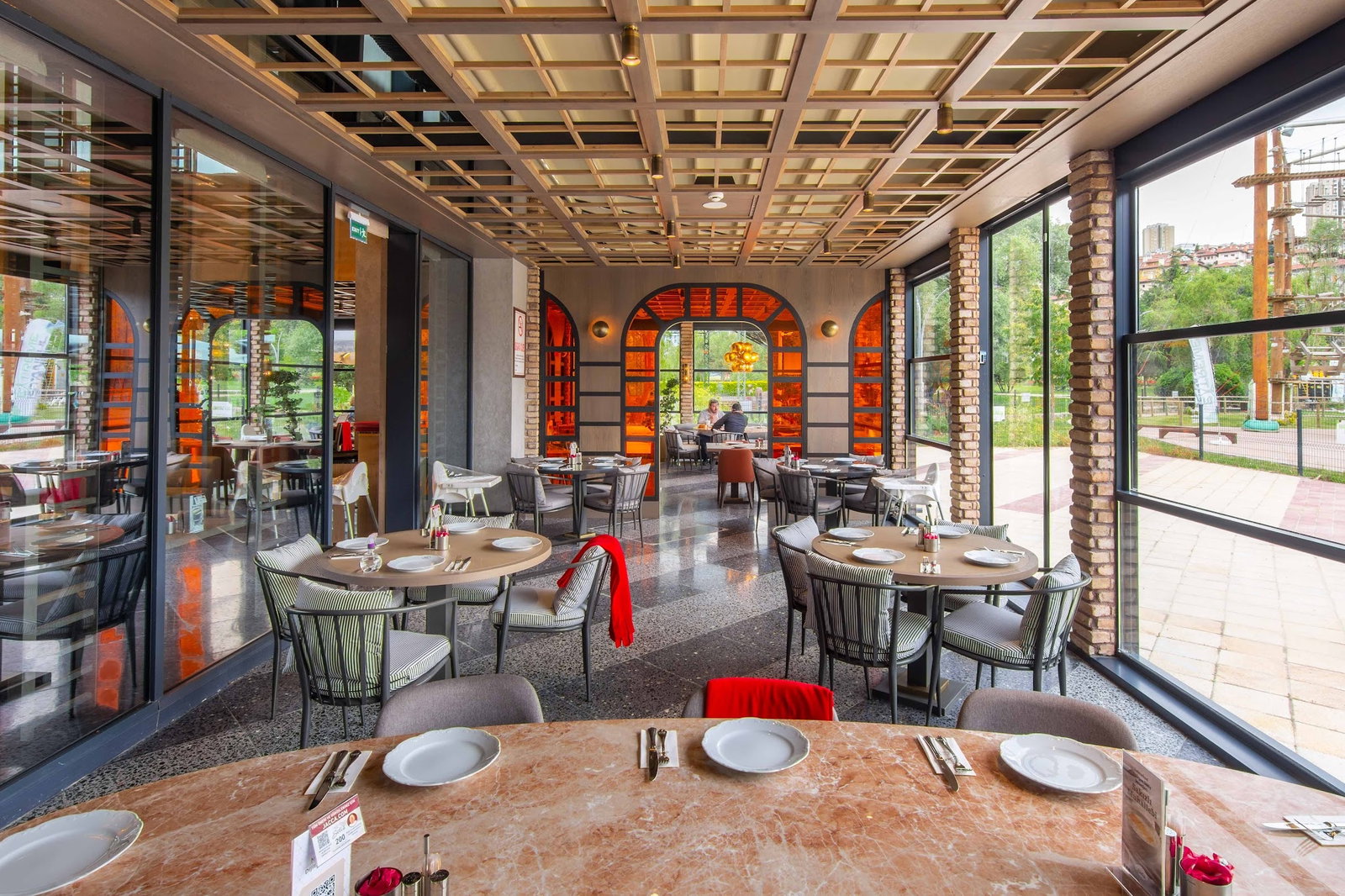 Emirgan Sütiş Bahçeşehir