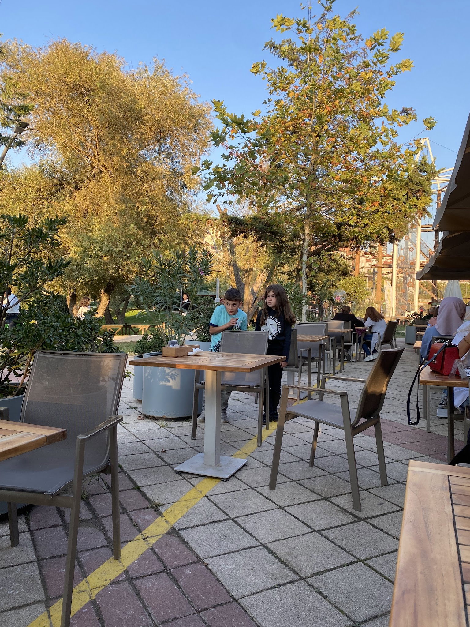 Emirgan Sütiş Bahçeşehir