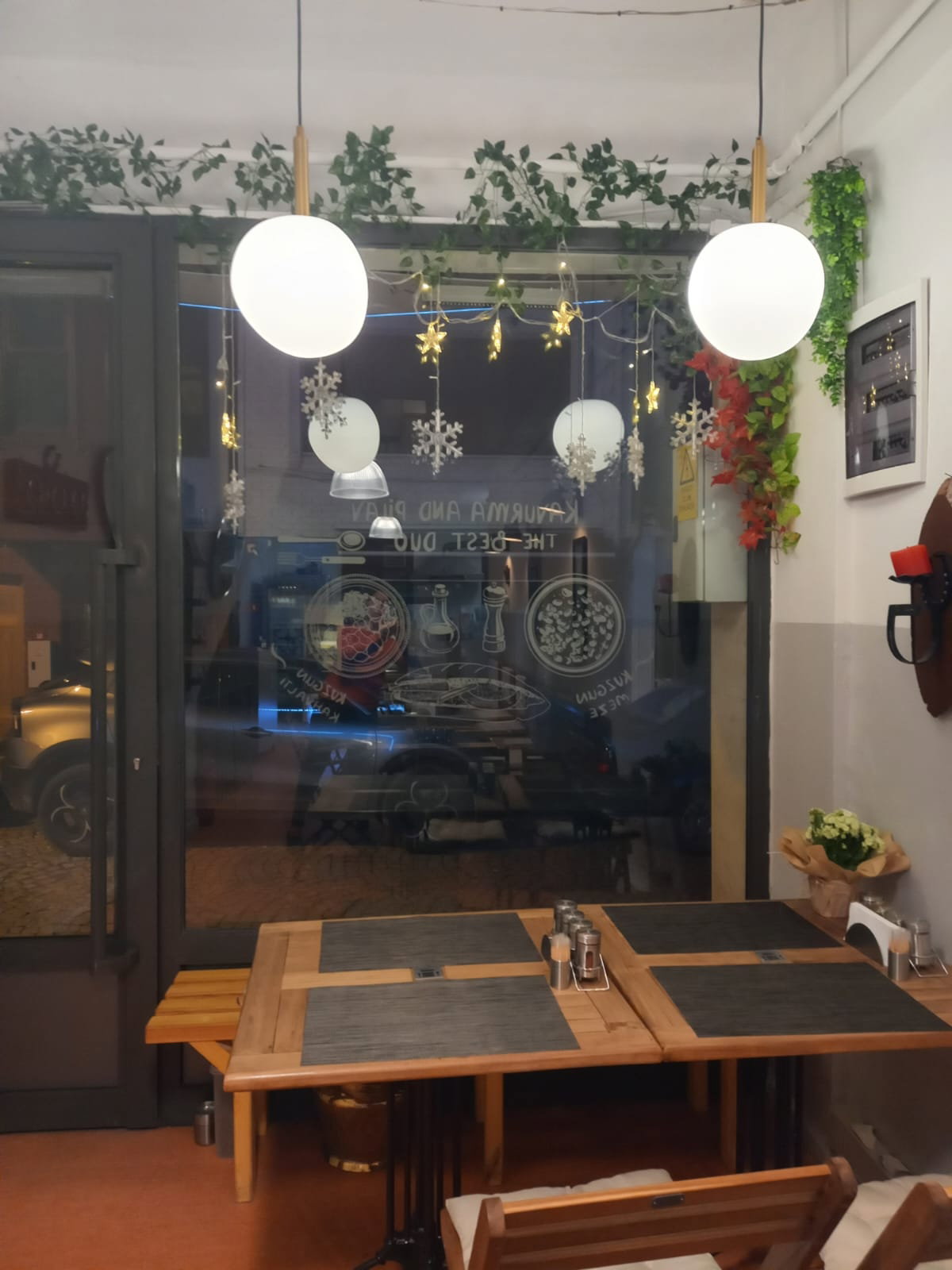 Kuzguncuk Kavurmacısı