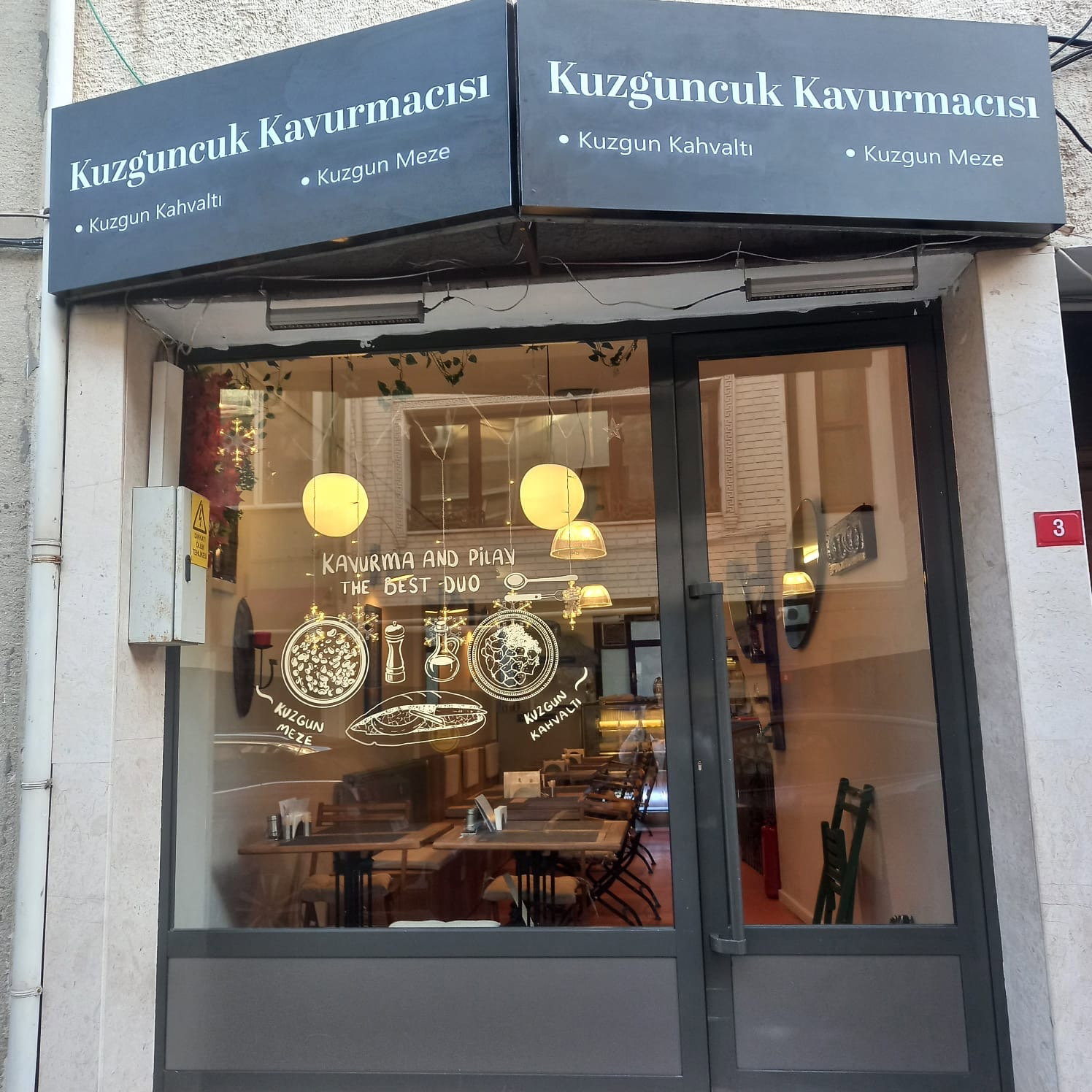 Kuzguncuk Kavurmacısı