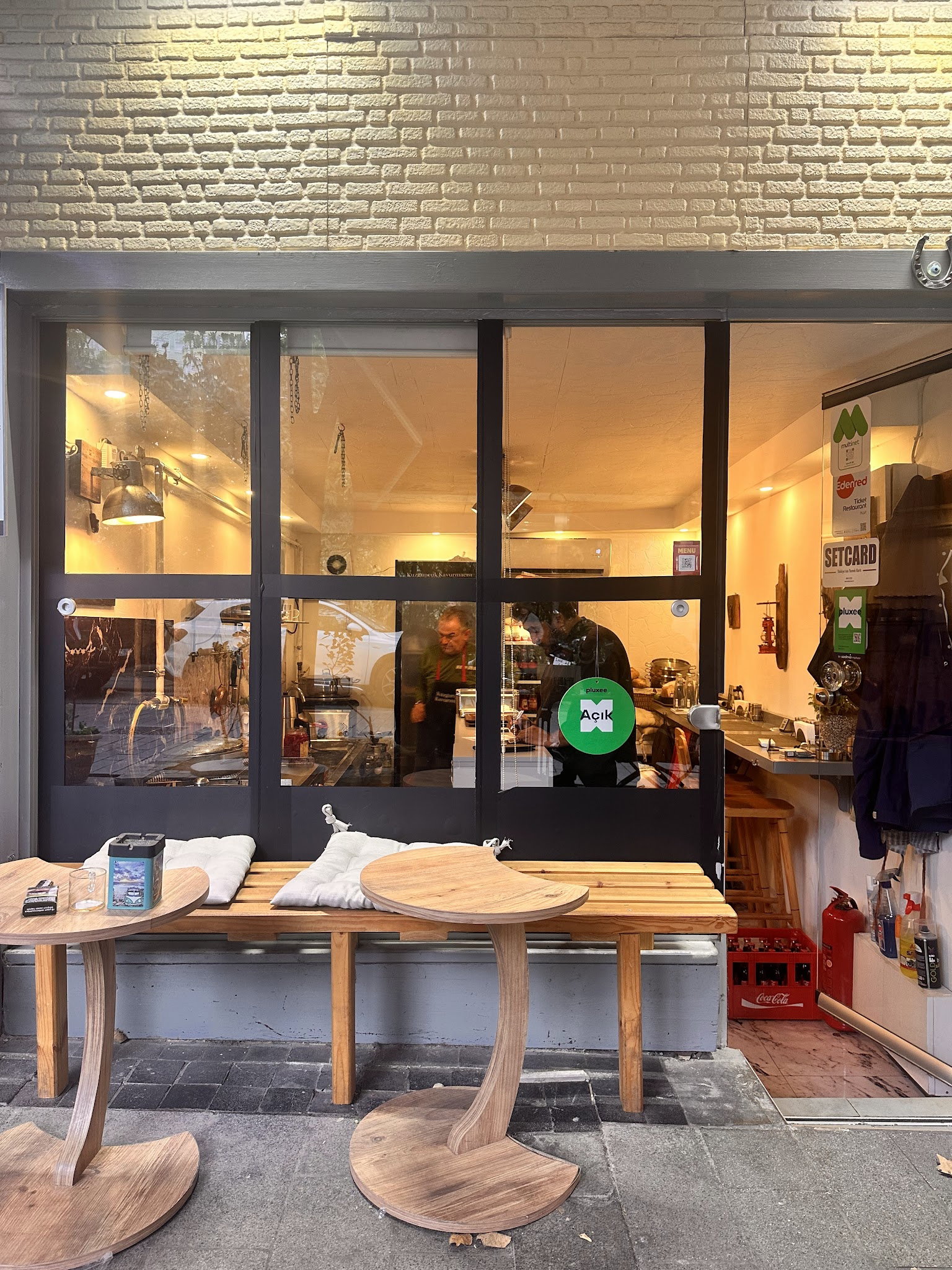 Kuzguncuk Kavurmacısı