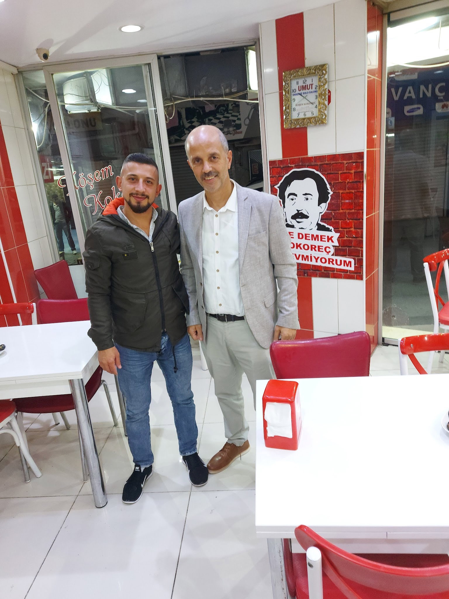 Bağcılar Midye Kokoreç Köşem Kokoreç