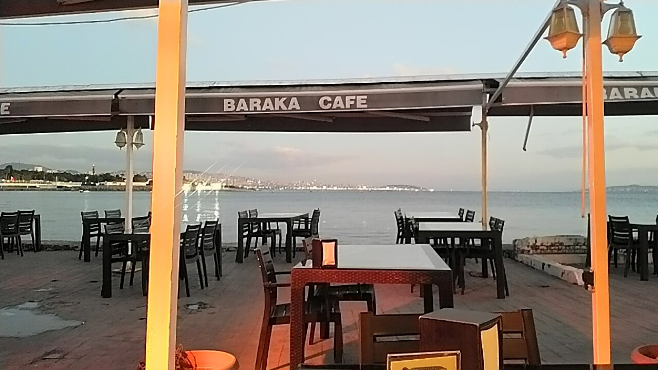 Baraka Cafe