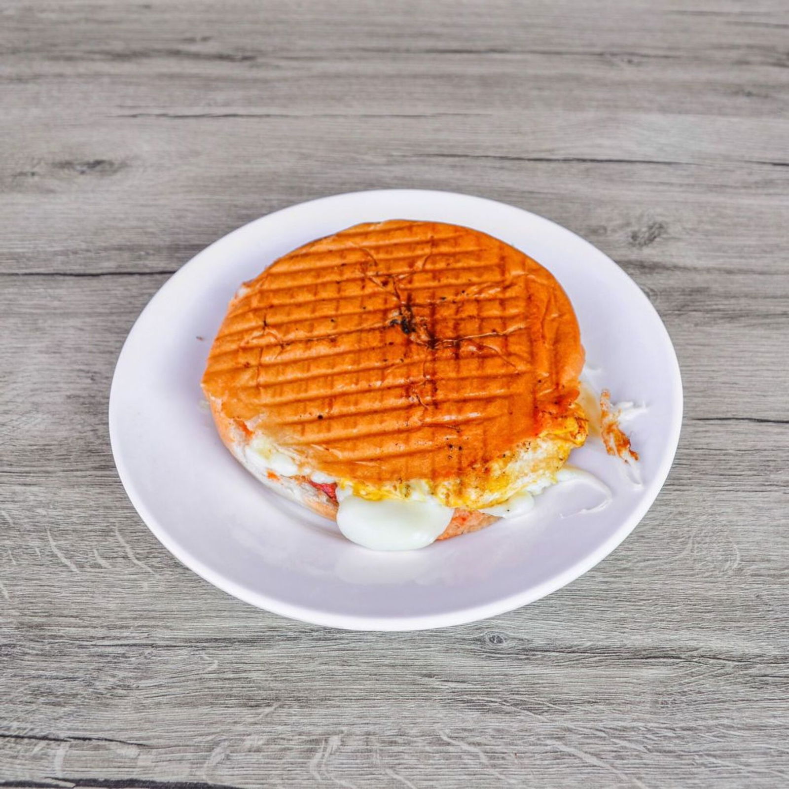 Yumurtalı Karışık Tost