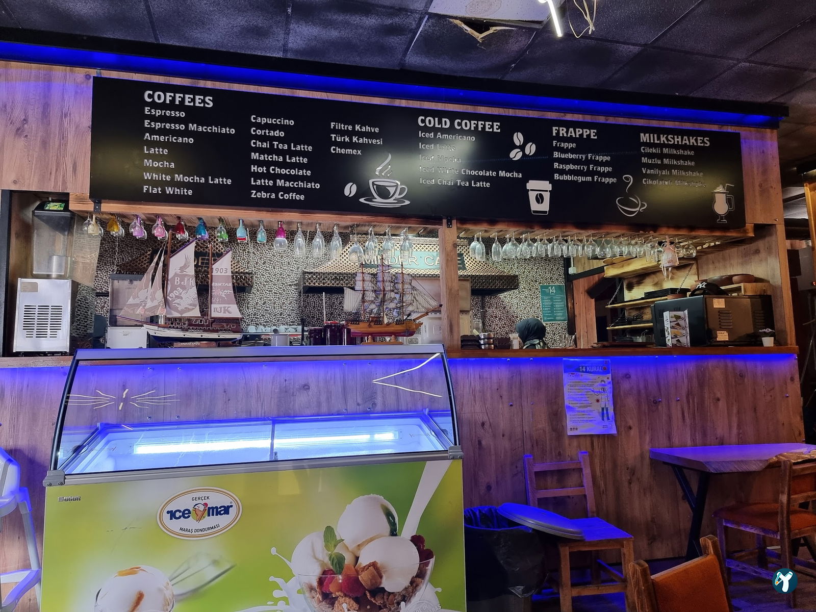 Minder Cafe Patisserie