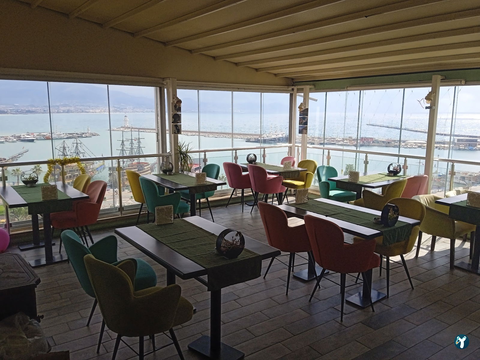 Agc Cafe Bistro Nargile Cafe